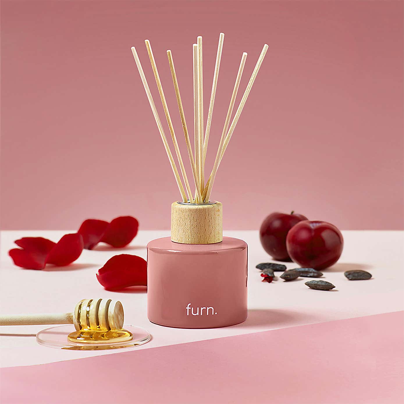 Furn. Bee Deco Divine Honey & Burgamot Difffuser