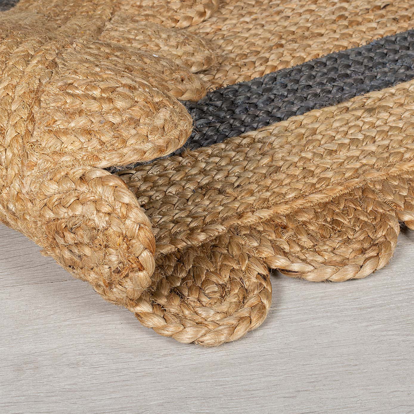 Grace Rounded Jute Rug