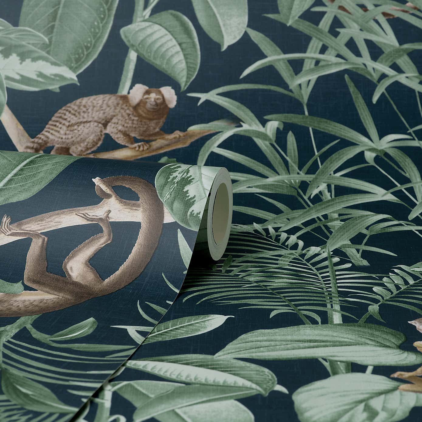 Jungle Luxe Navy Wallpaper