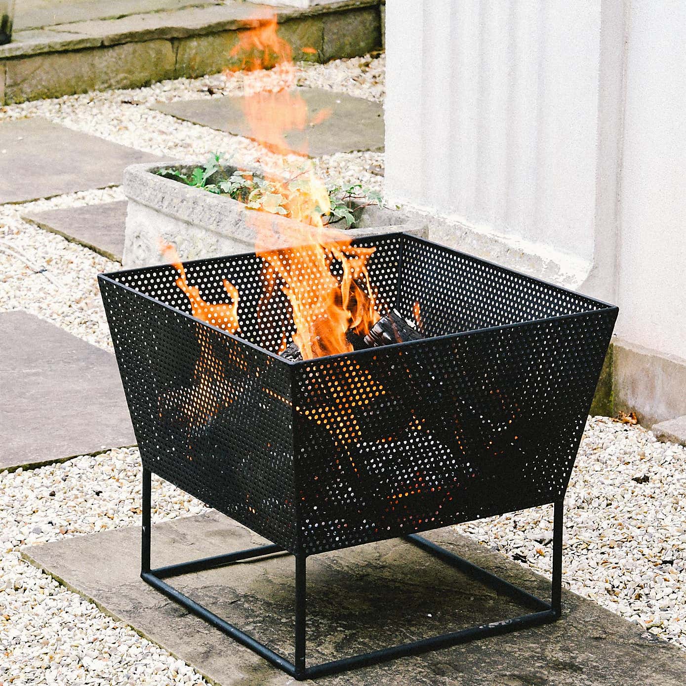Norfolk Outdoor Black Iron Firebowl
