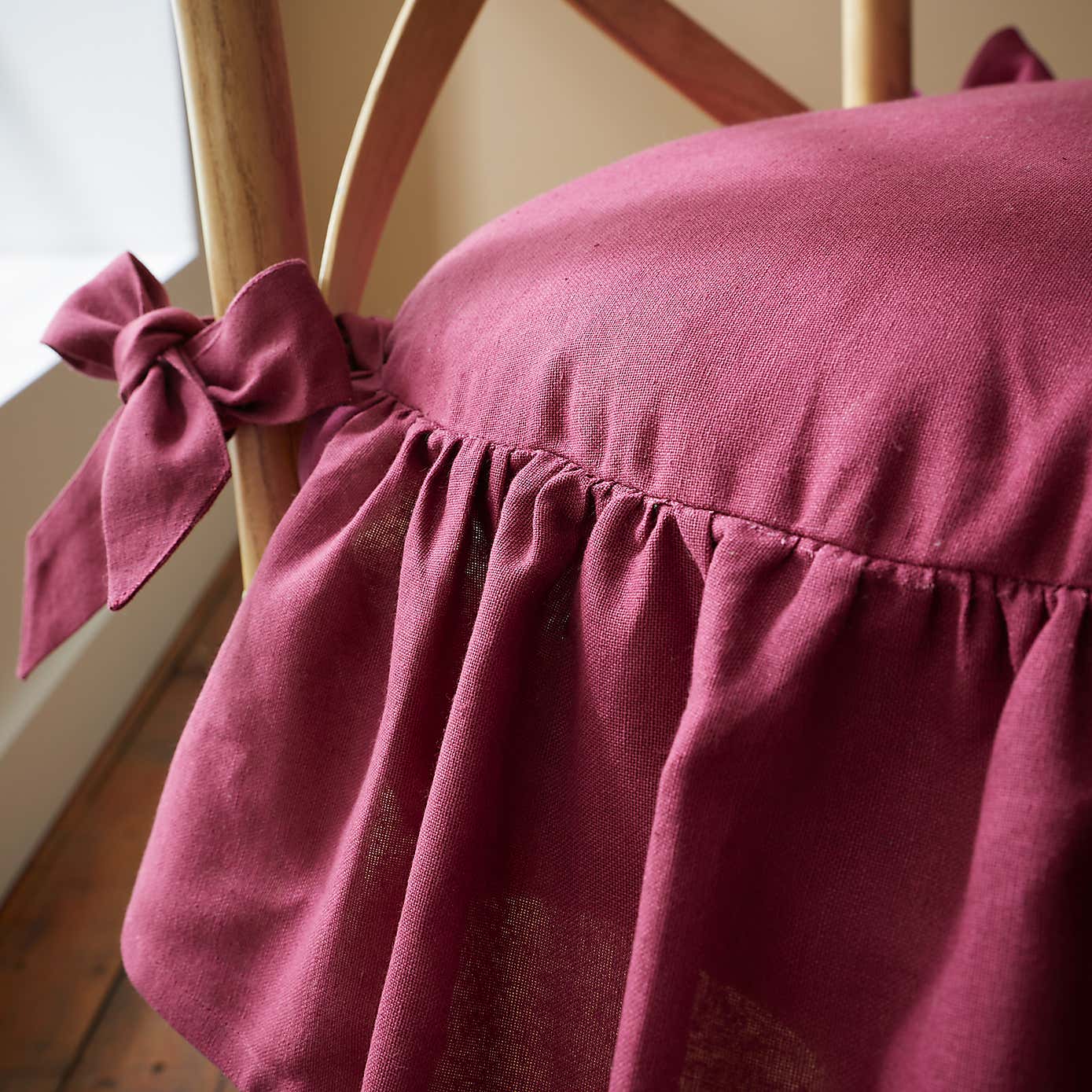 Frill Cotton Seat Pad