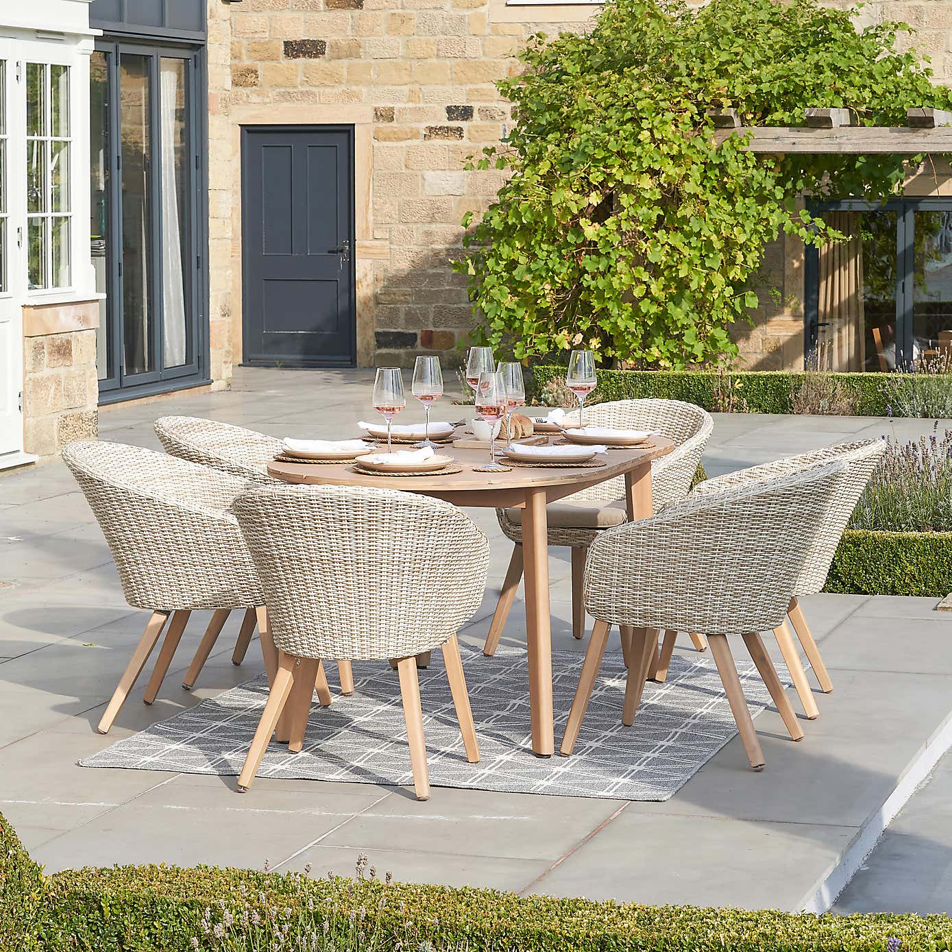 Pacific Lifestyle Cabon Outdoor 6 Seater Dining Set