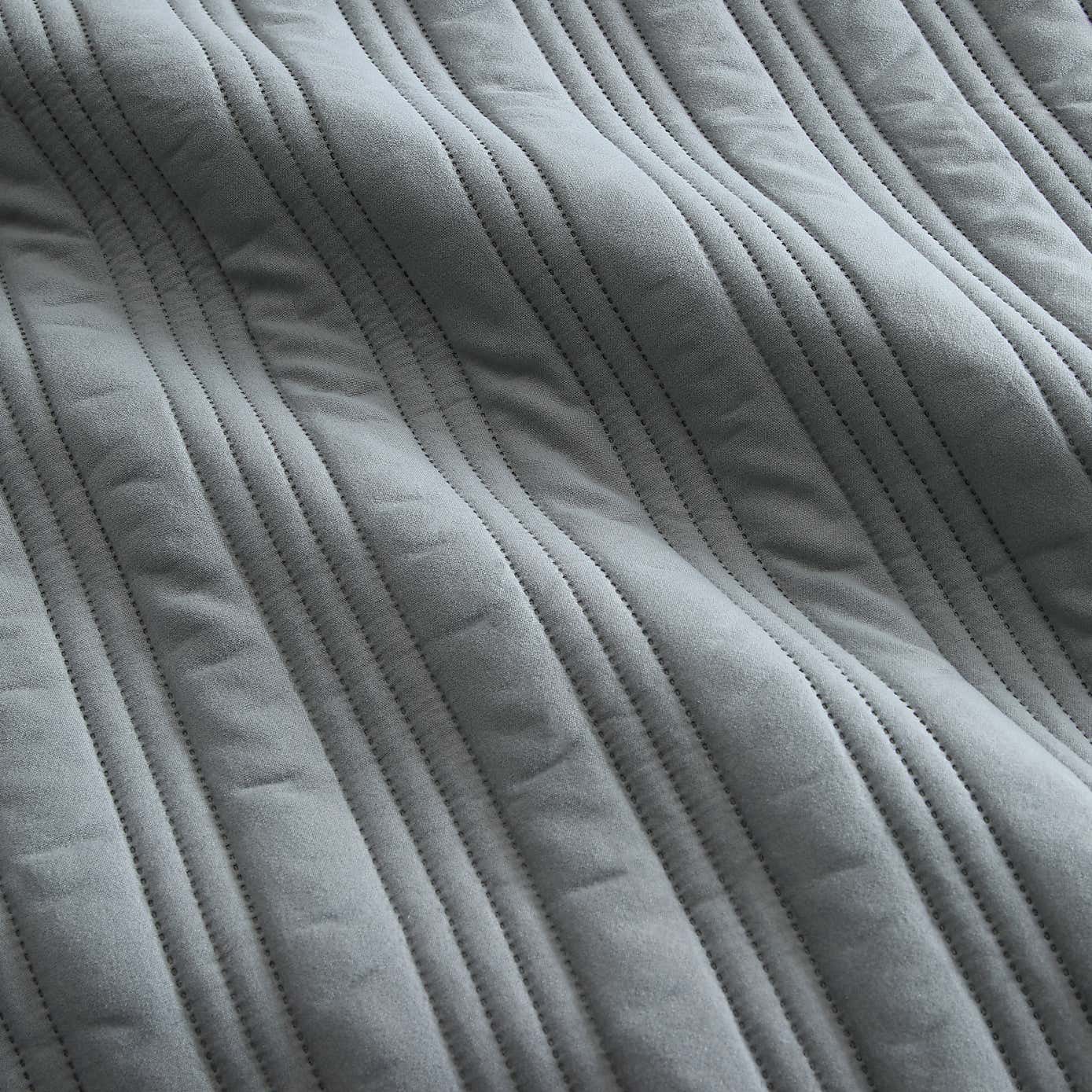 Arthur Stripe Bedspread