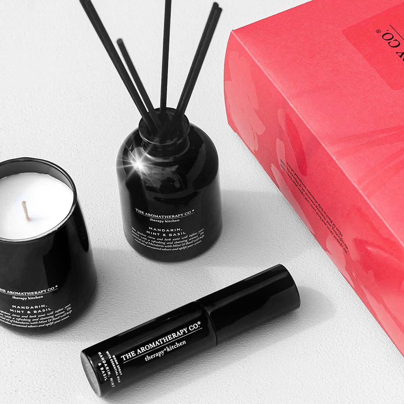 The Aromatherapy Co Therapy Kitchen Mandarin, Mint & Basil Fragrance Trio Set