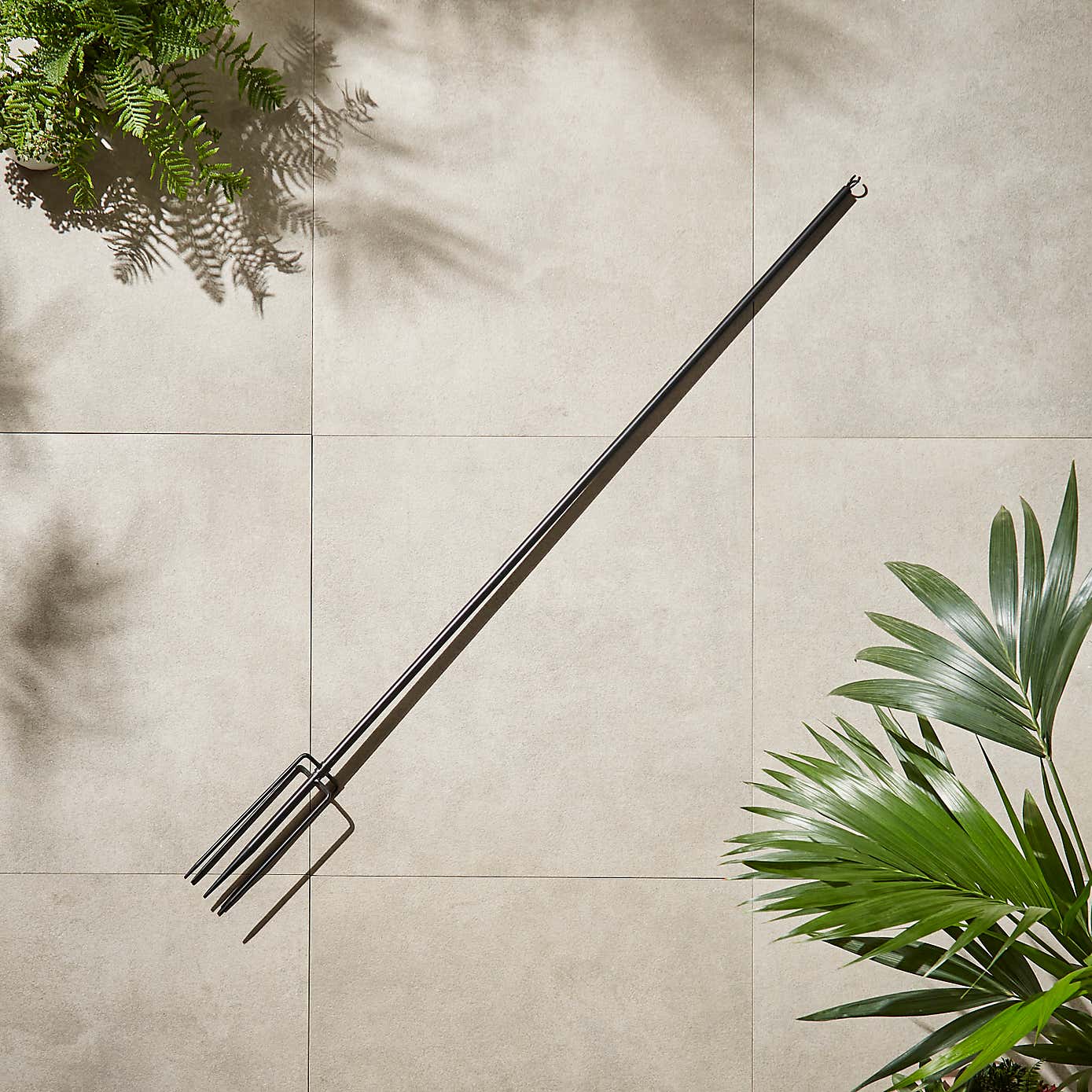 Outdoor Iron Festoon Pole