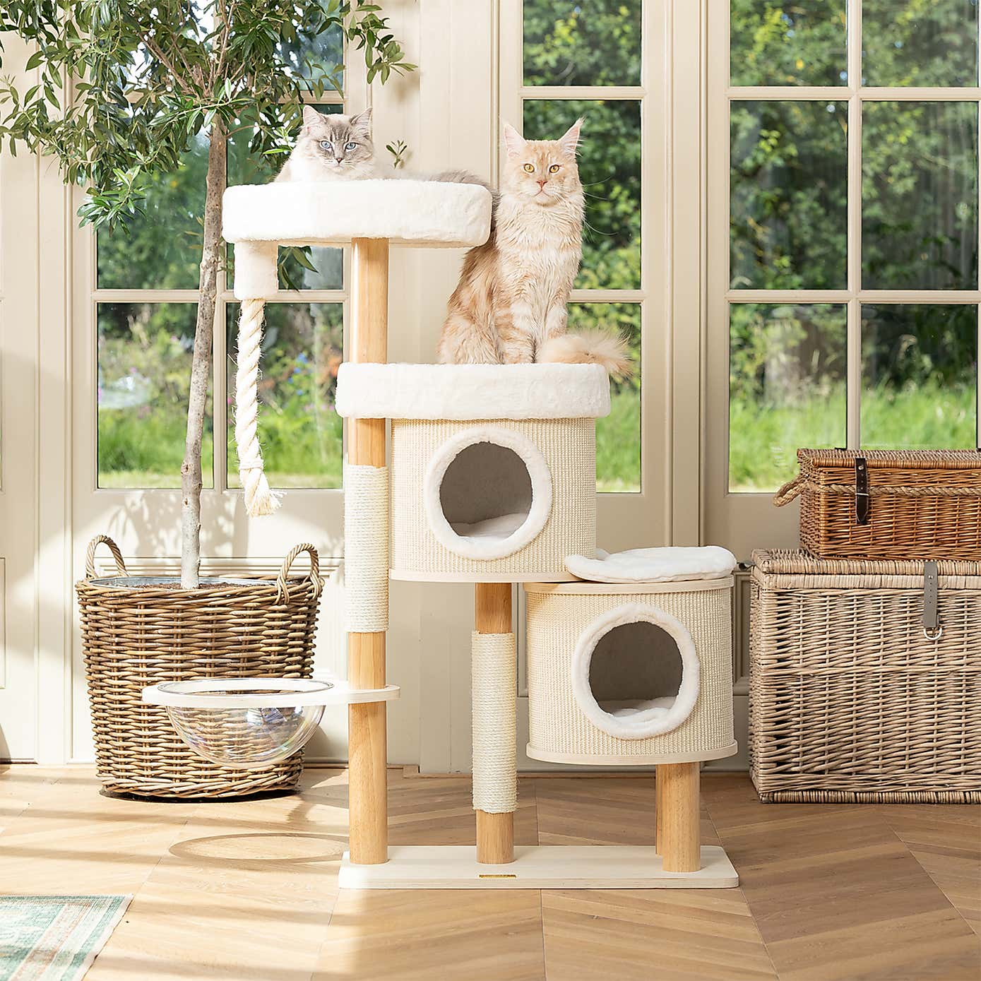 Lords and Labradors Hide and Sleep Cat Scratch Post