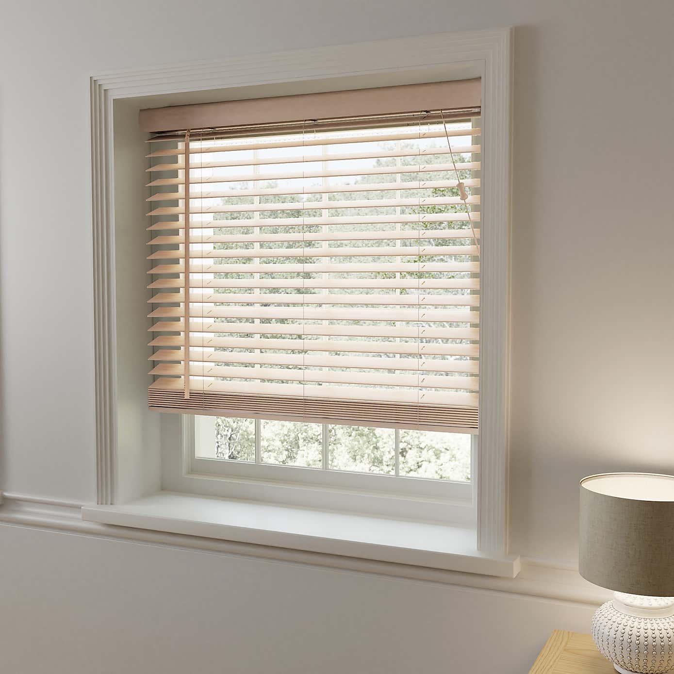 Fauxwood Venetian Blind
