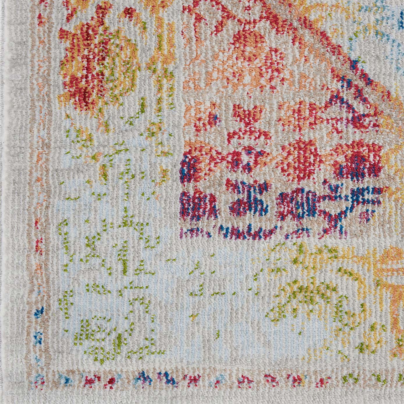 Ankara Global 4 Runner in Ivory