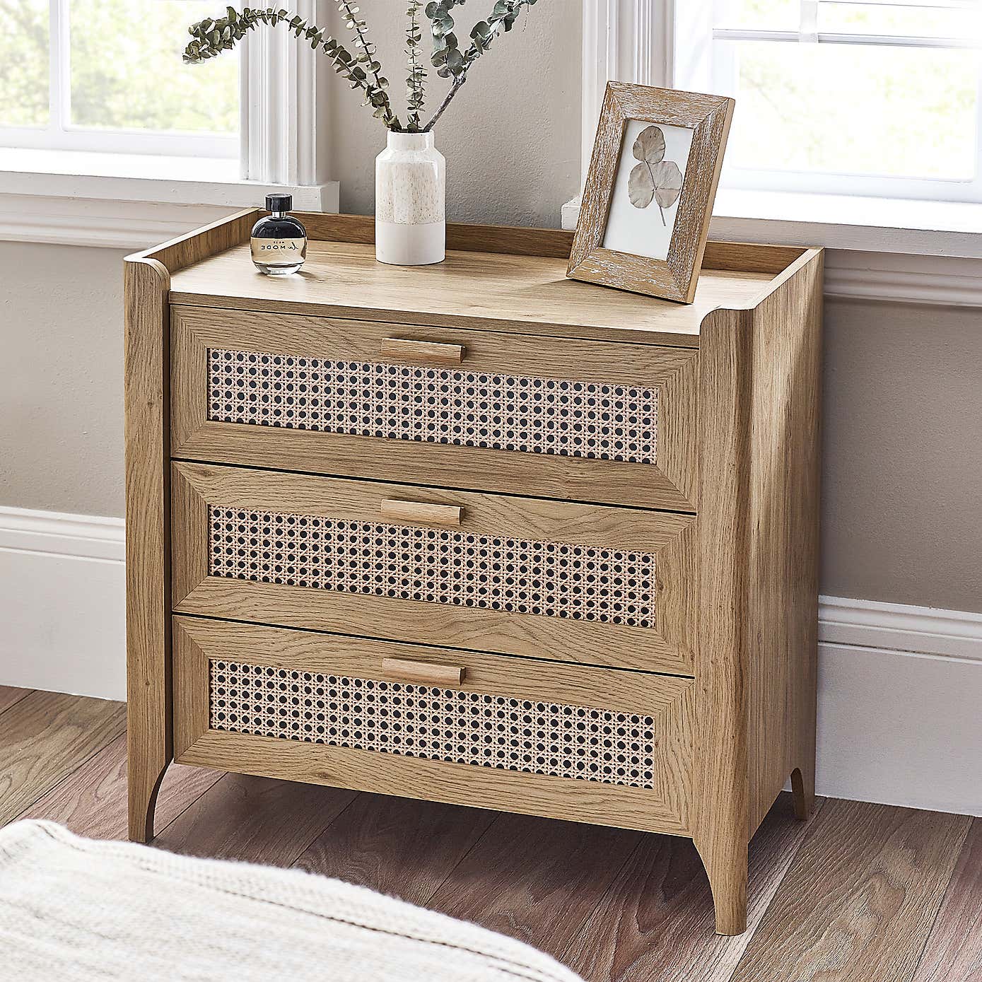 Victor 3 Drawer Chest