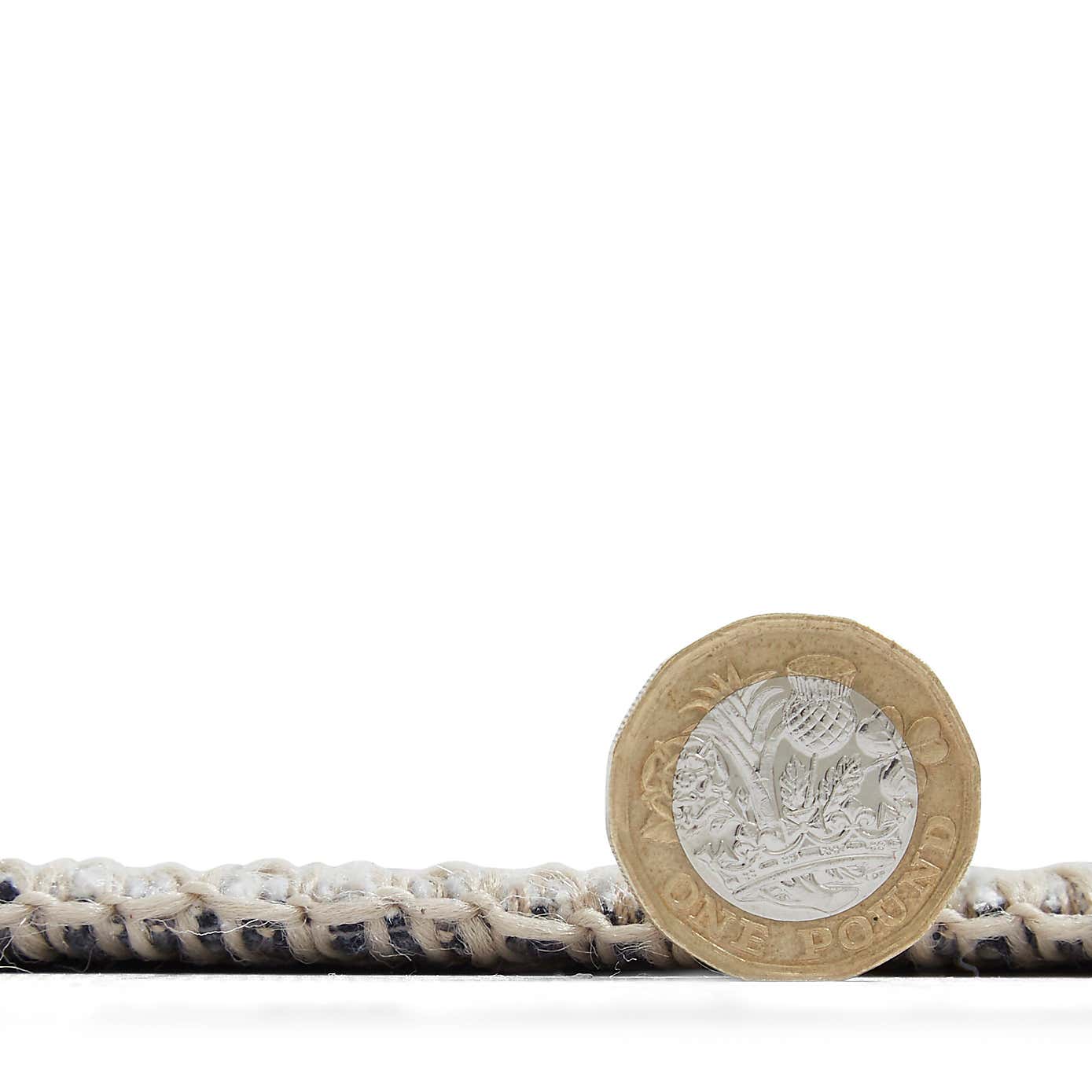 Coral Diamond Runner