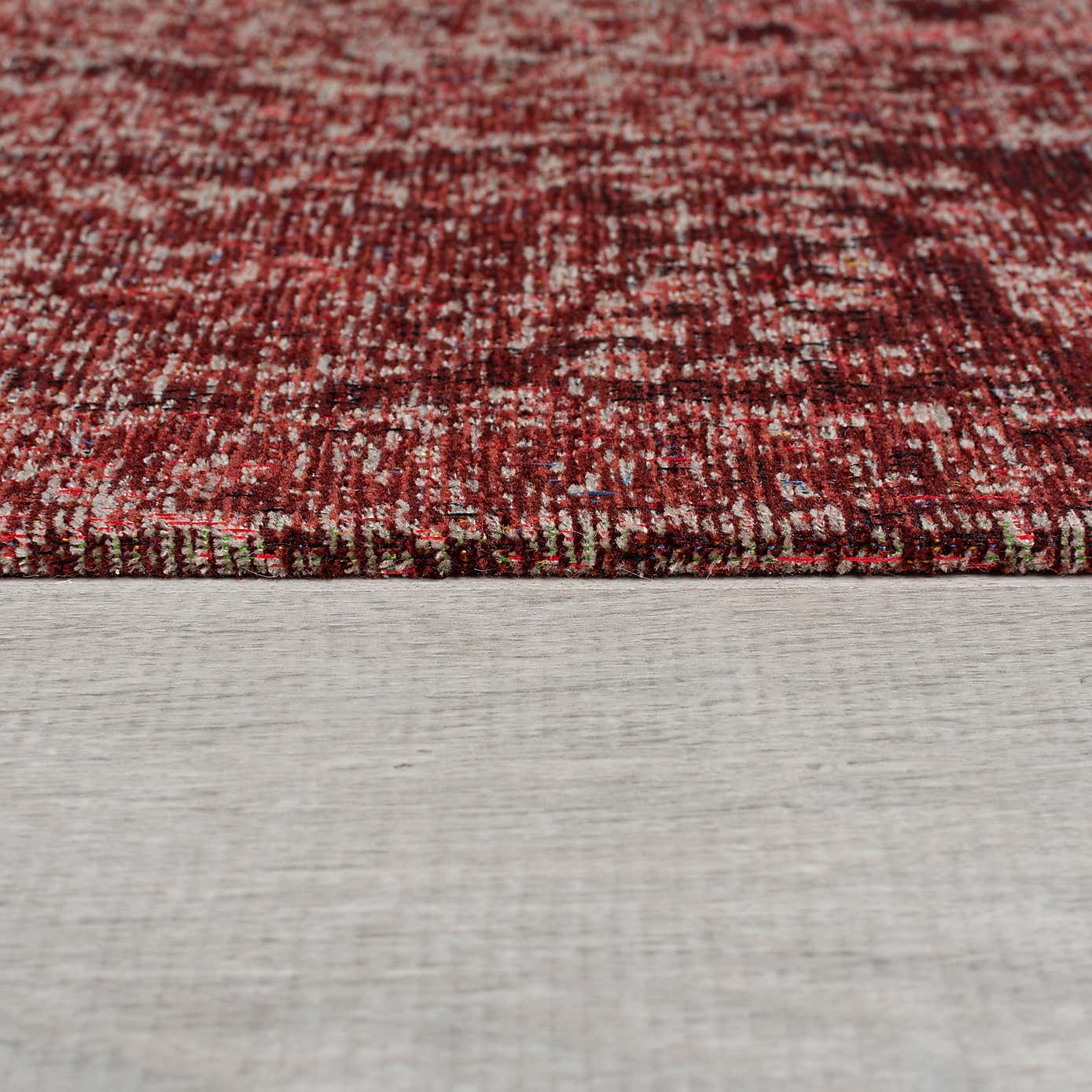 Mila Traditional Rug