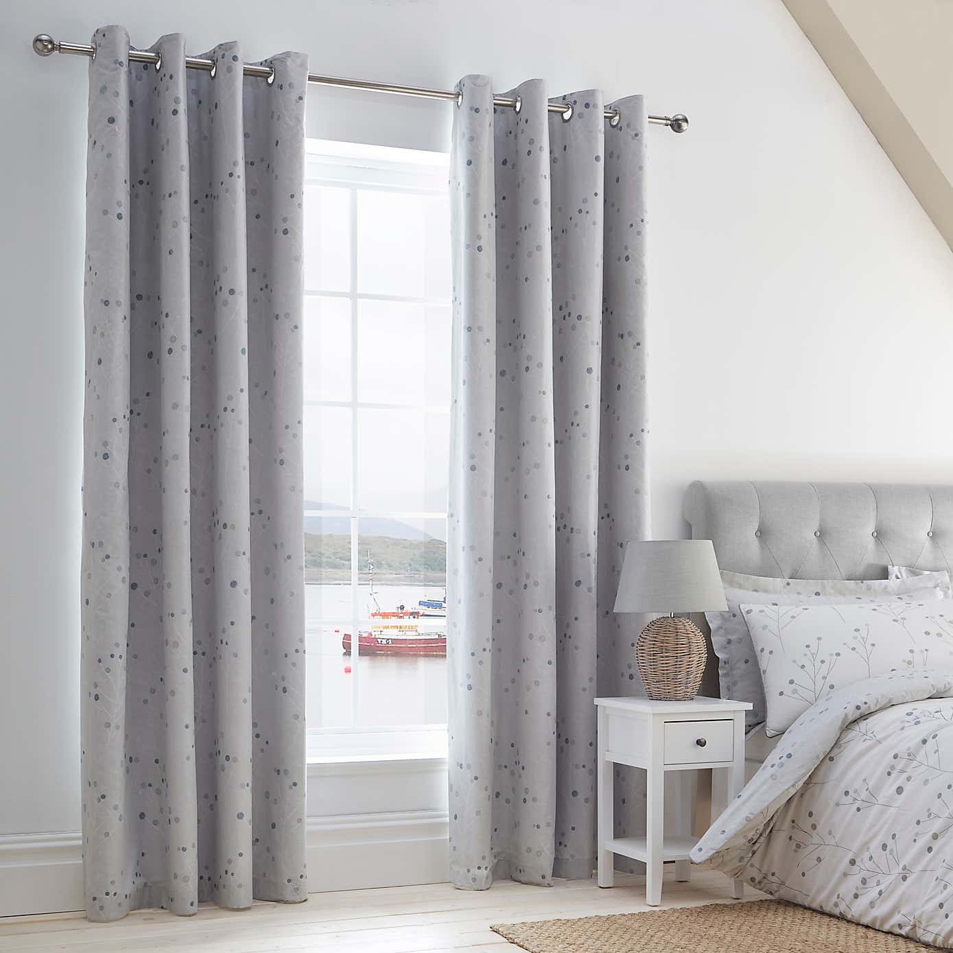 Padstow Blackout Eyelet Curtains