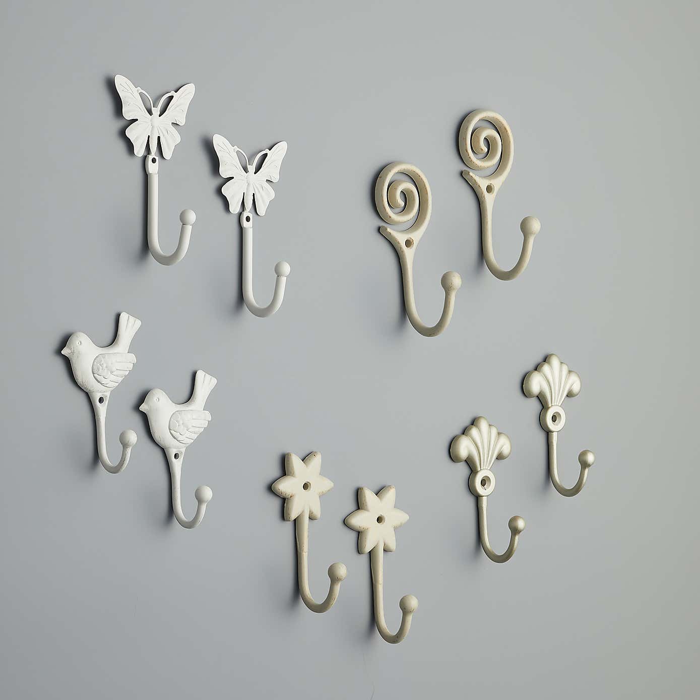 Ivory Vintage Twist Hooks