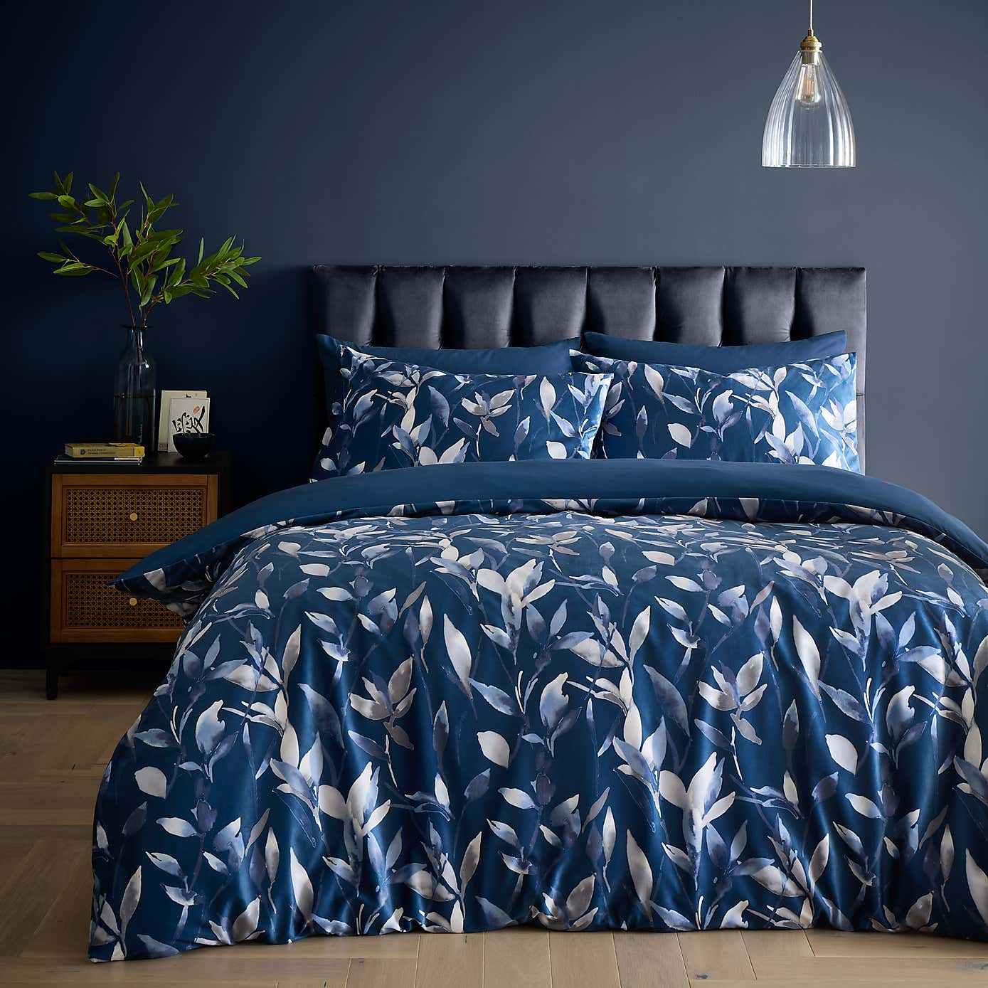 Zen Reversible Duvet Cover and Pillowcase Set