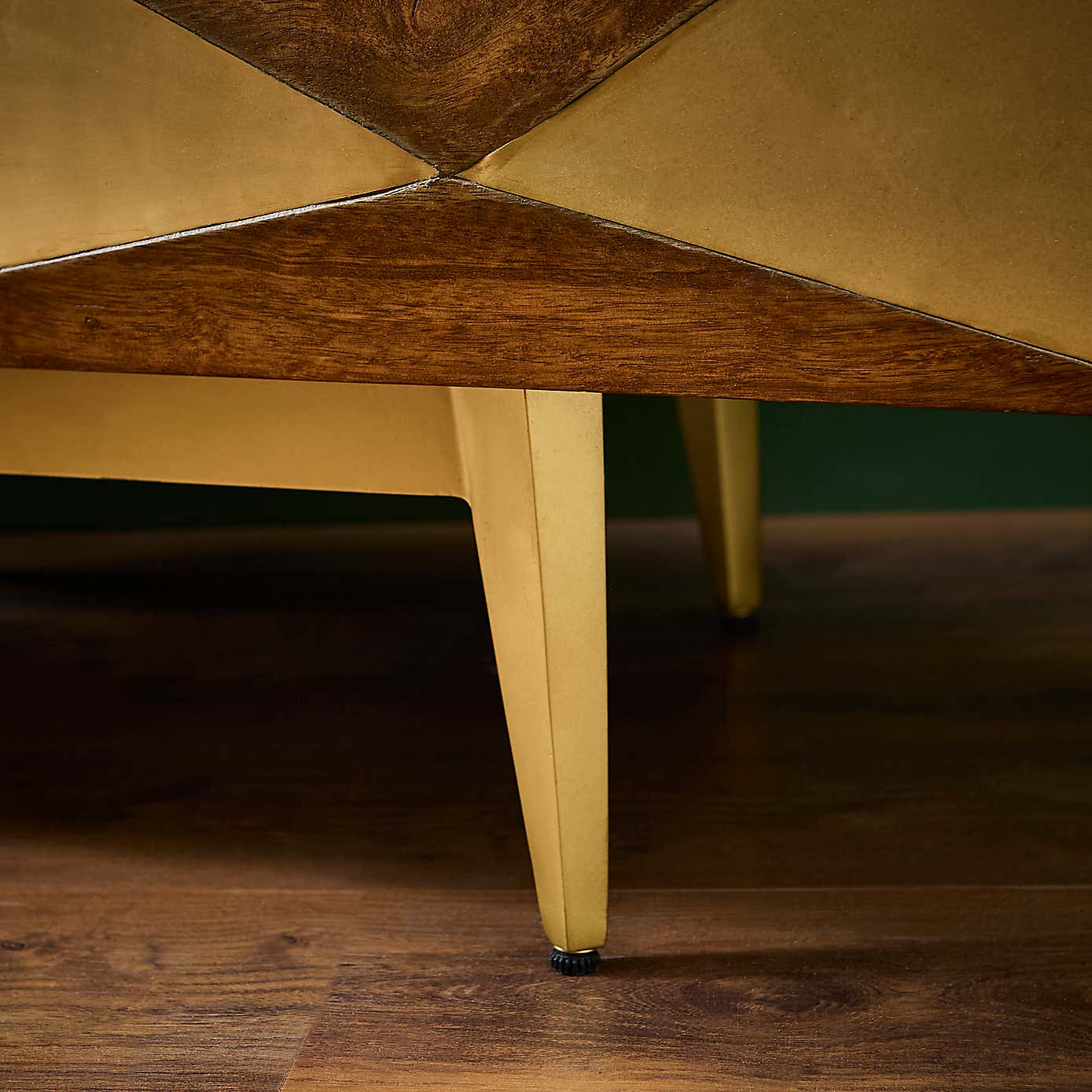 Zadie Corner TV Unit for TVs up to 42", Mango Wood