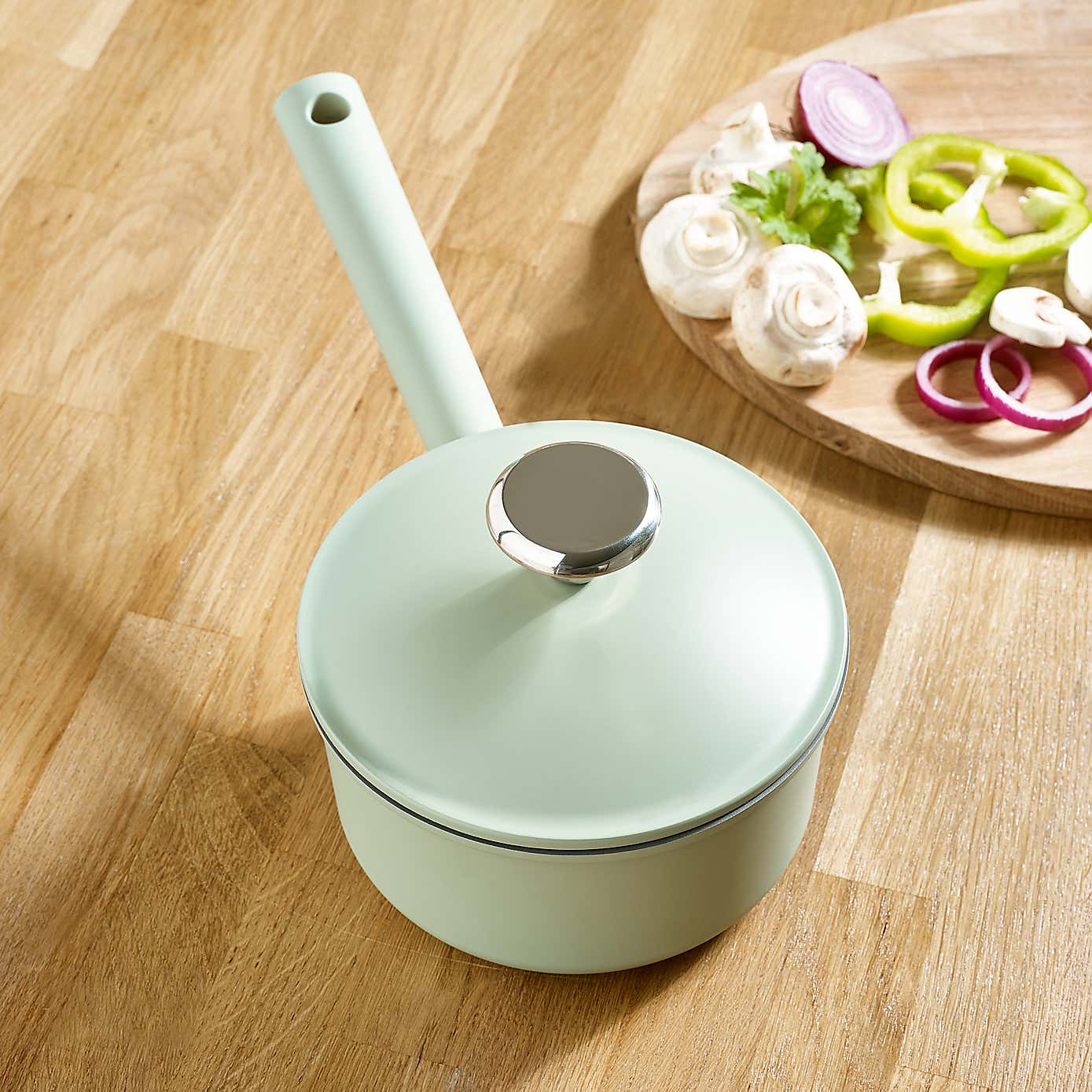 Cast Aluminium Saucepan 16cm With Lid Green