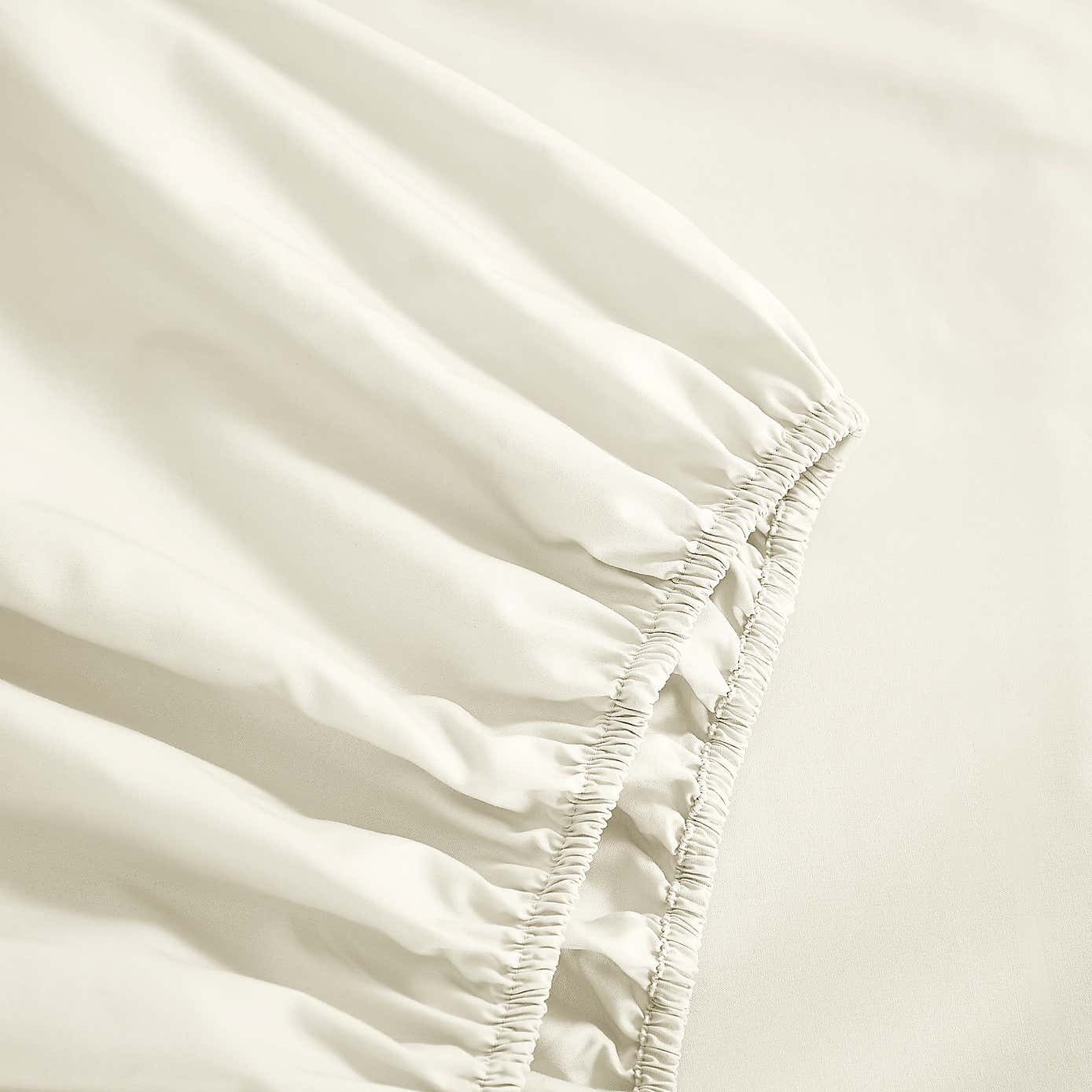 Dorma 400 Thread Count Cotton Percale Fitted Sheet