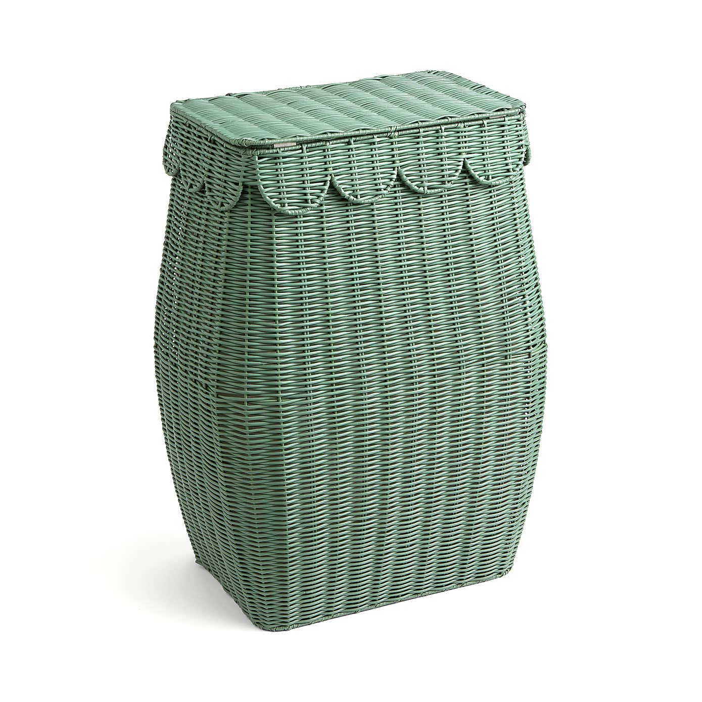 Heart and Soul Scalloped Laundry Basket