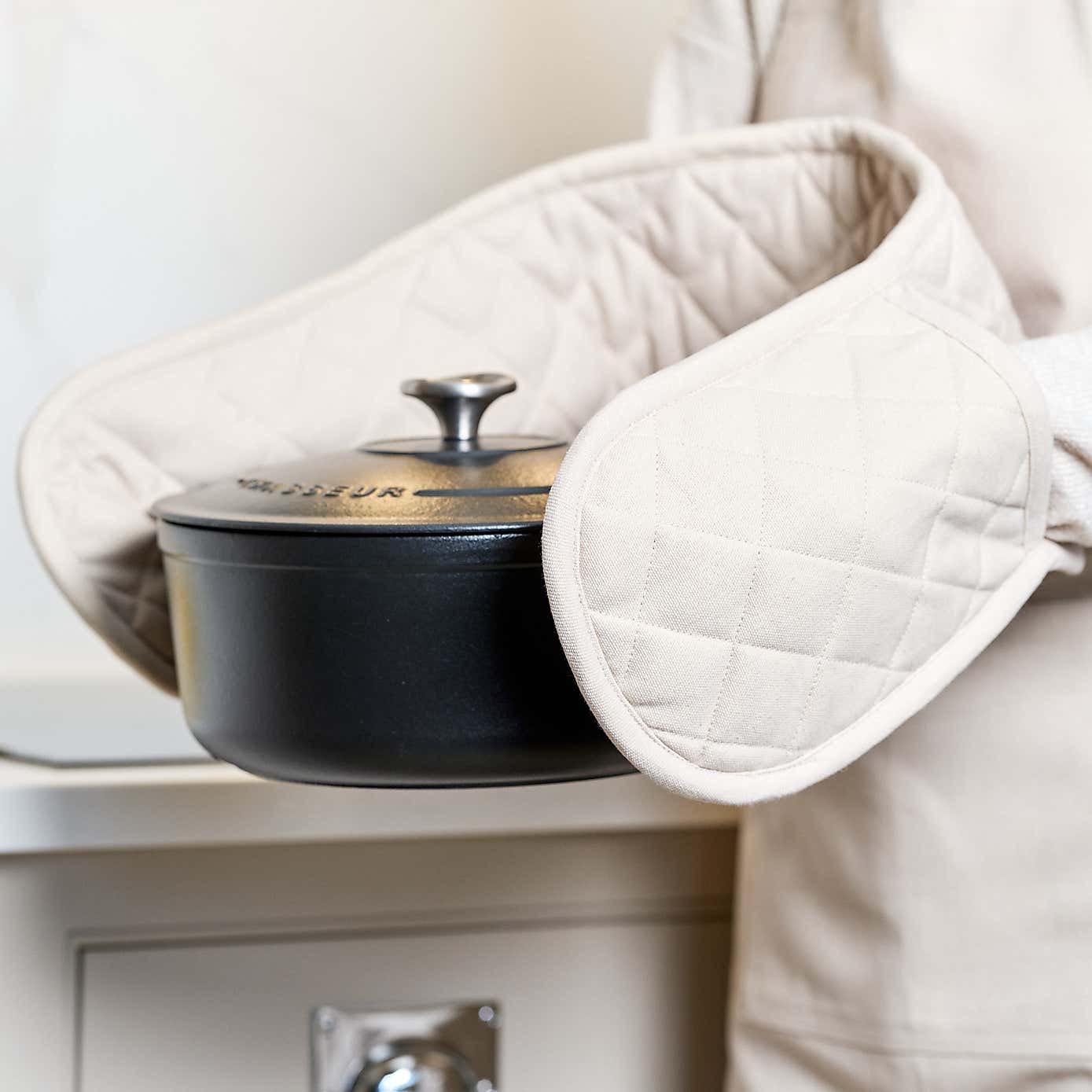 Dexam Love Colour Double Oven Gloves