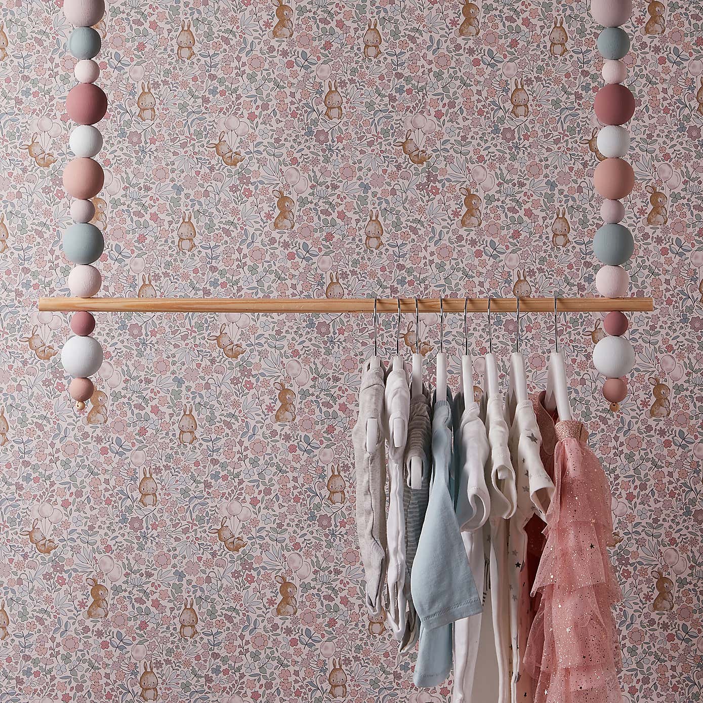 Ditsy Bunnies Wallpaper