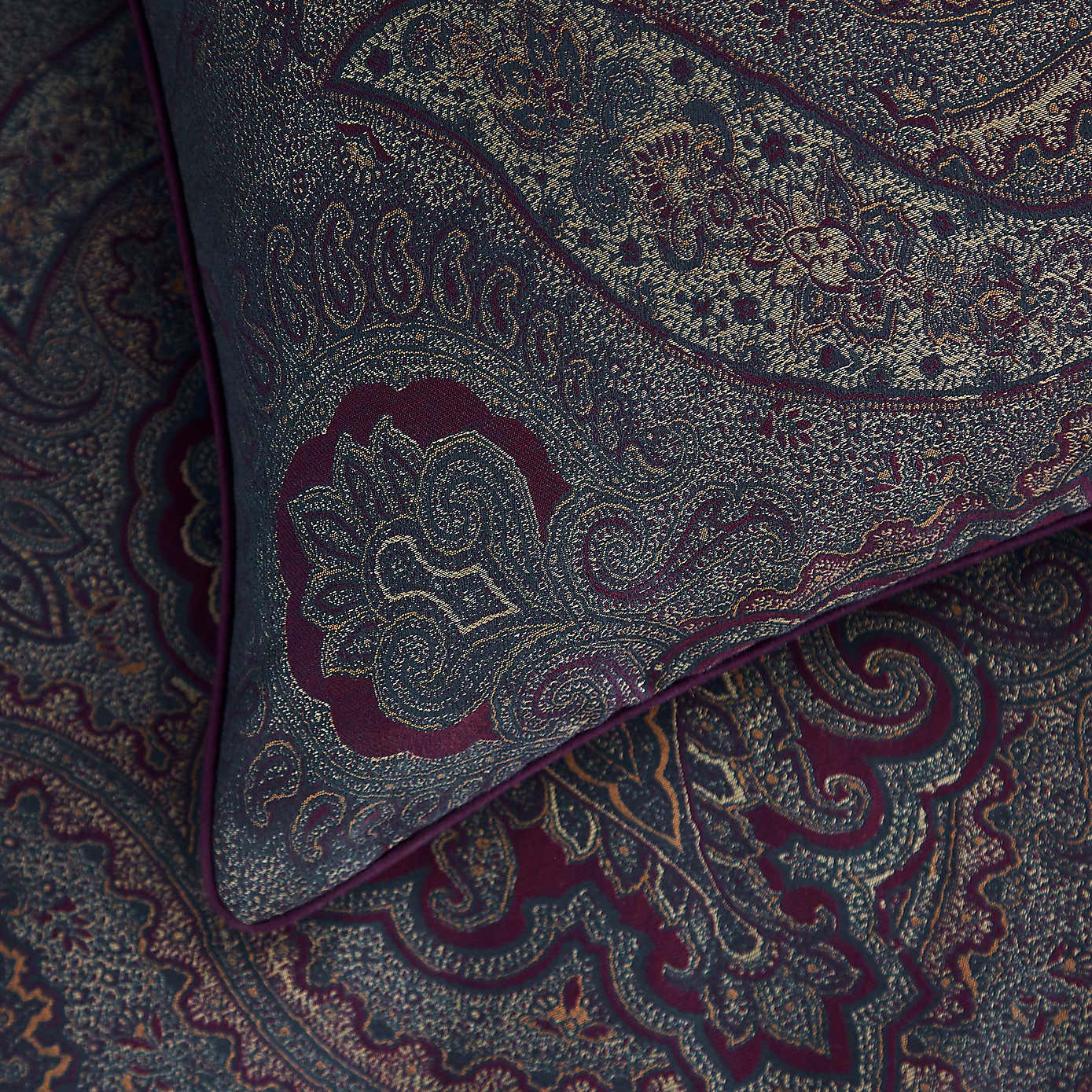 Dorma Paisley Jacquard 300 Thread Count Standard Pillowcase Pair