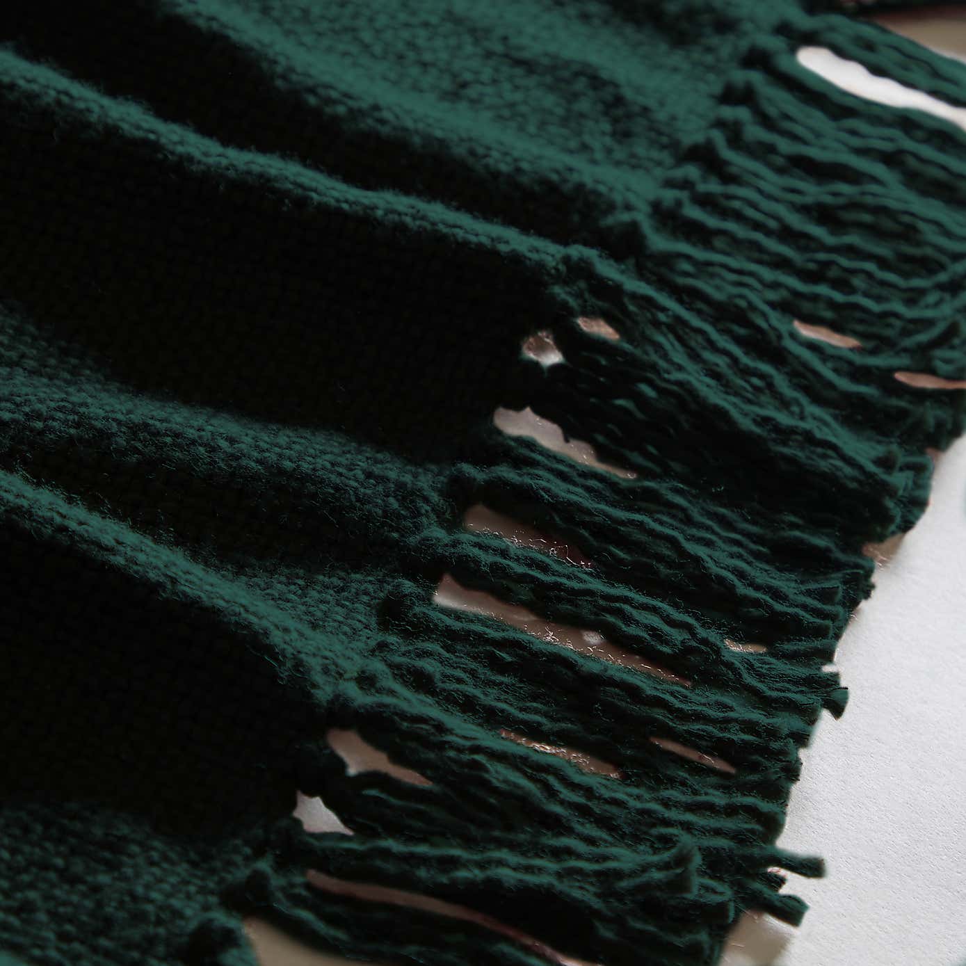 Aris Cotton Weave Black Throw