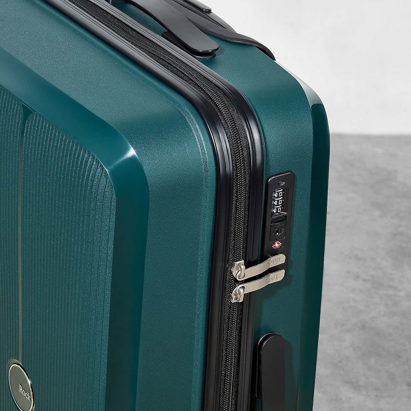 Rock Luggage Hudson Suitcase