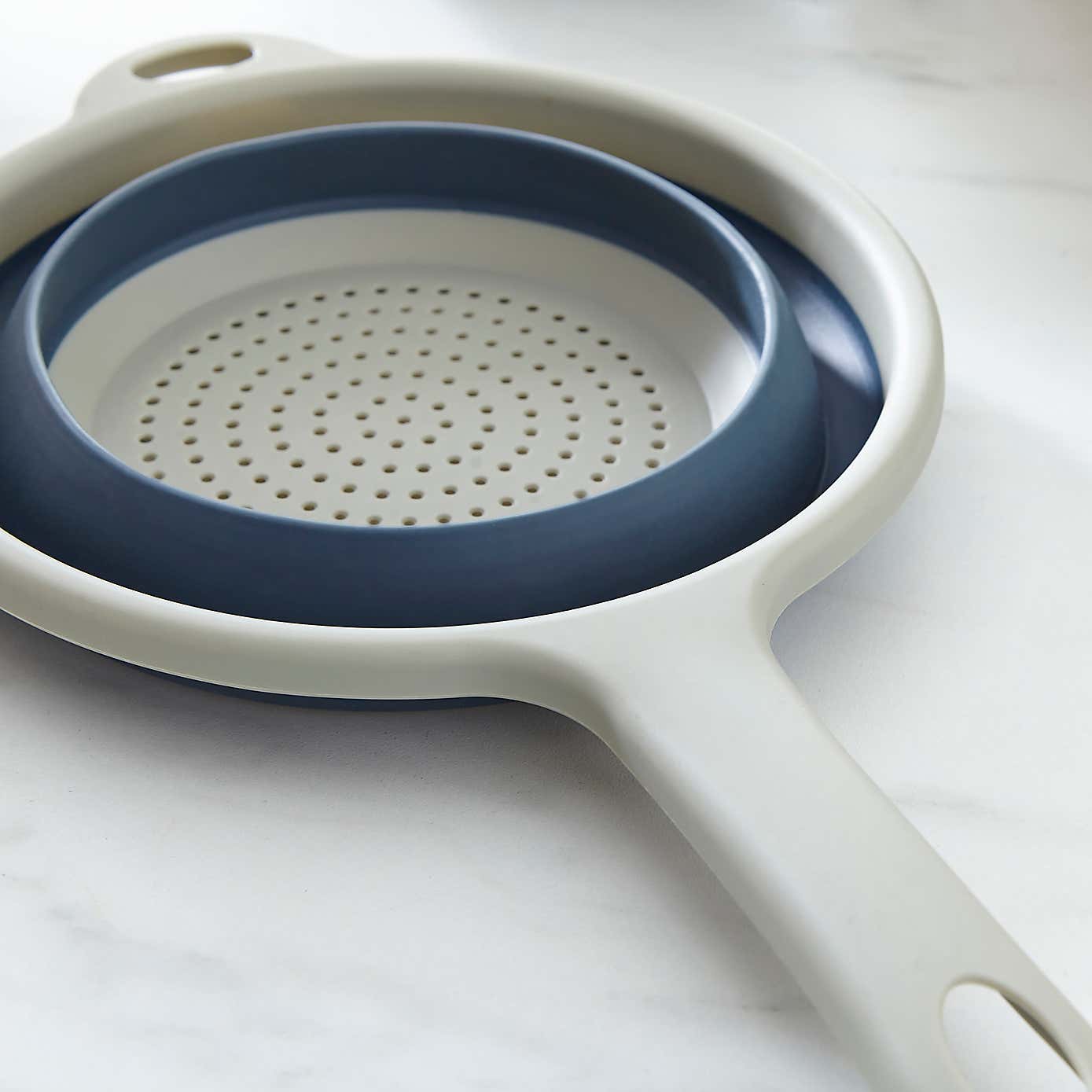 Handy Kitchen Collapsible Sieve