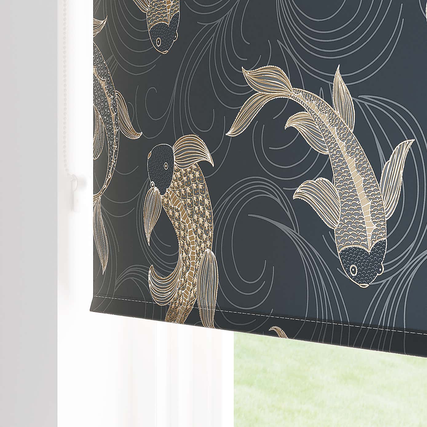Decorative Fish Moisture Resistant Navy Daylight Roller Blind