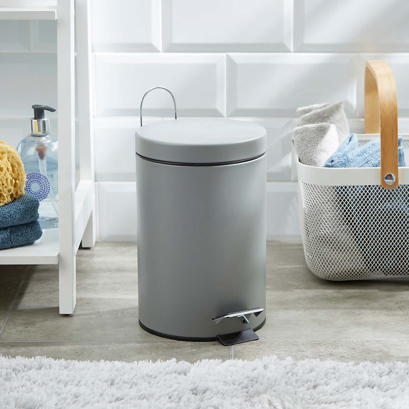Black 3 Litre Bathroom Bin