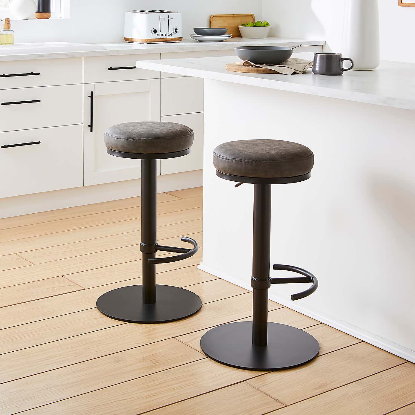 Jesper Adjustable Height Bar Stool, Faux Leather