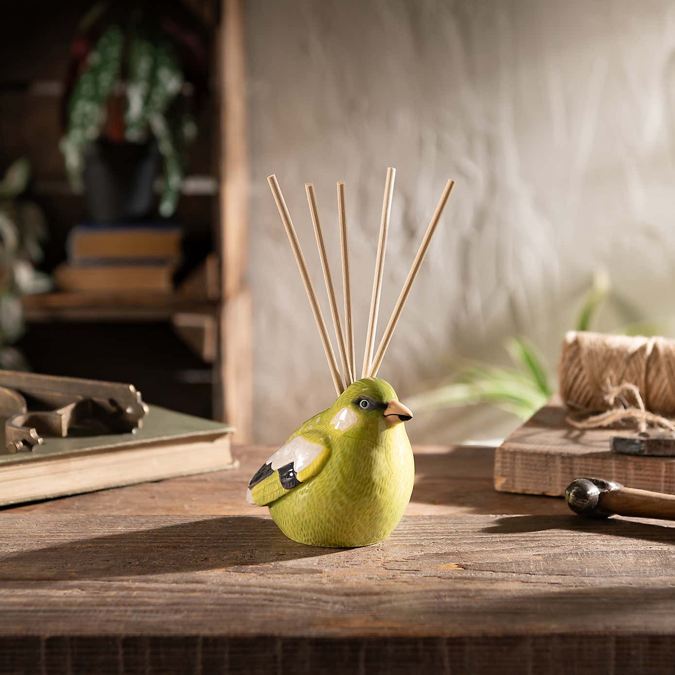 Greenfinch Cedar, Patchouli & Vetiver Diffuser