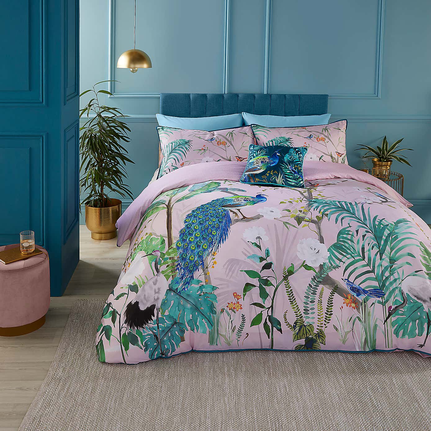 Soiree Peacock Jungle 500 Thread Count Cotton Duvet Cover and Pillowcase Set
