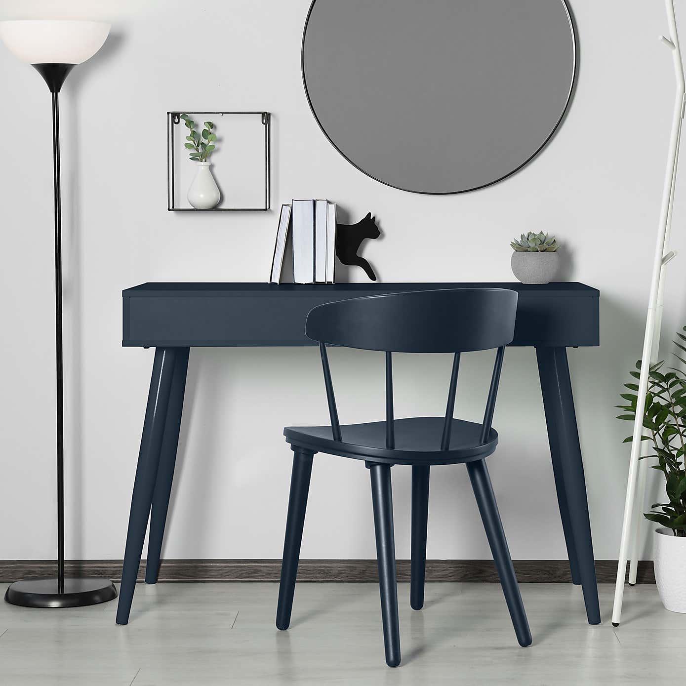 Luxe Navy Satin 750ml Furniture Paint