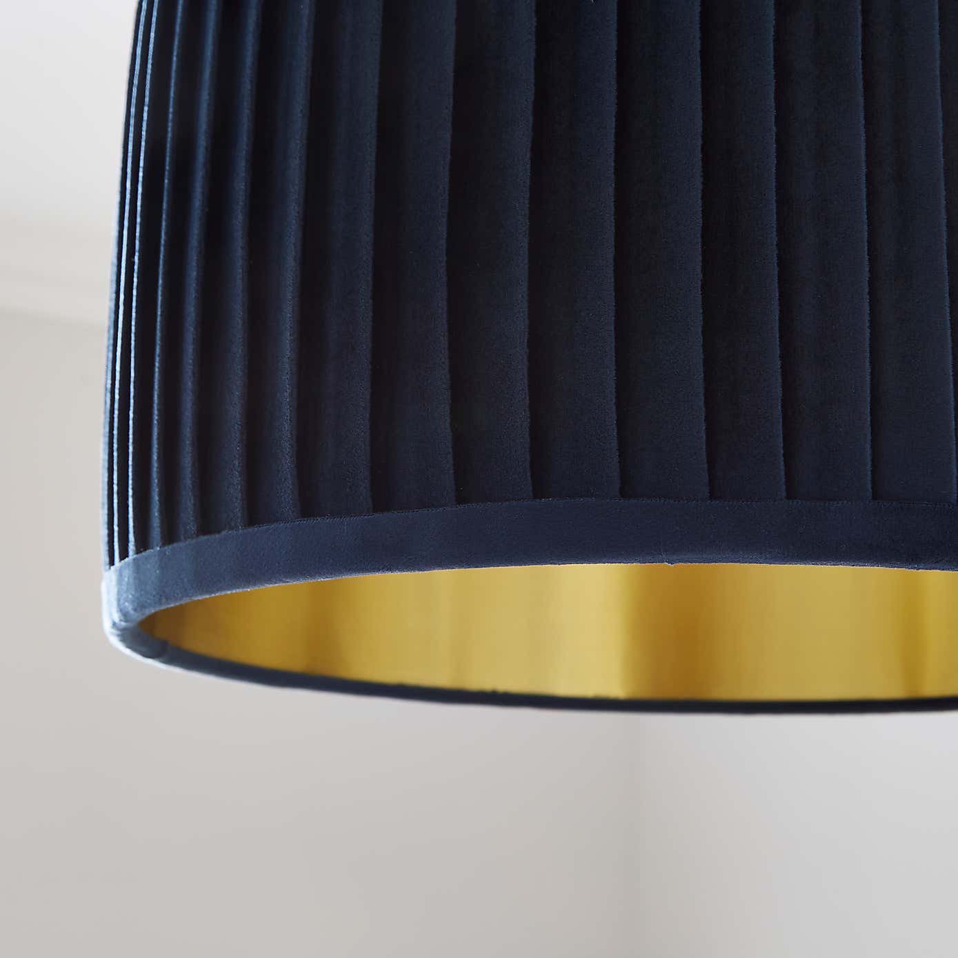Sawyer Pleated Velvet Drum Lamp Shade