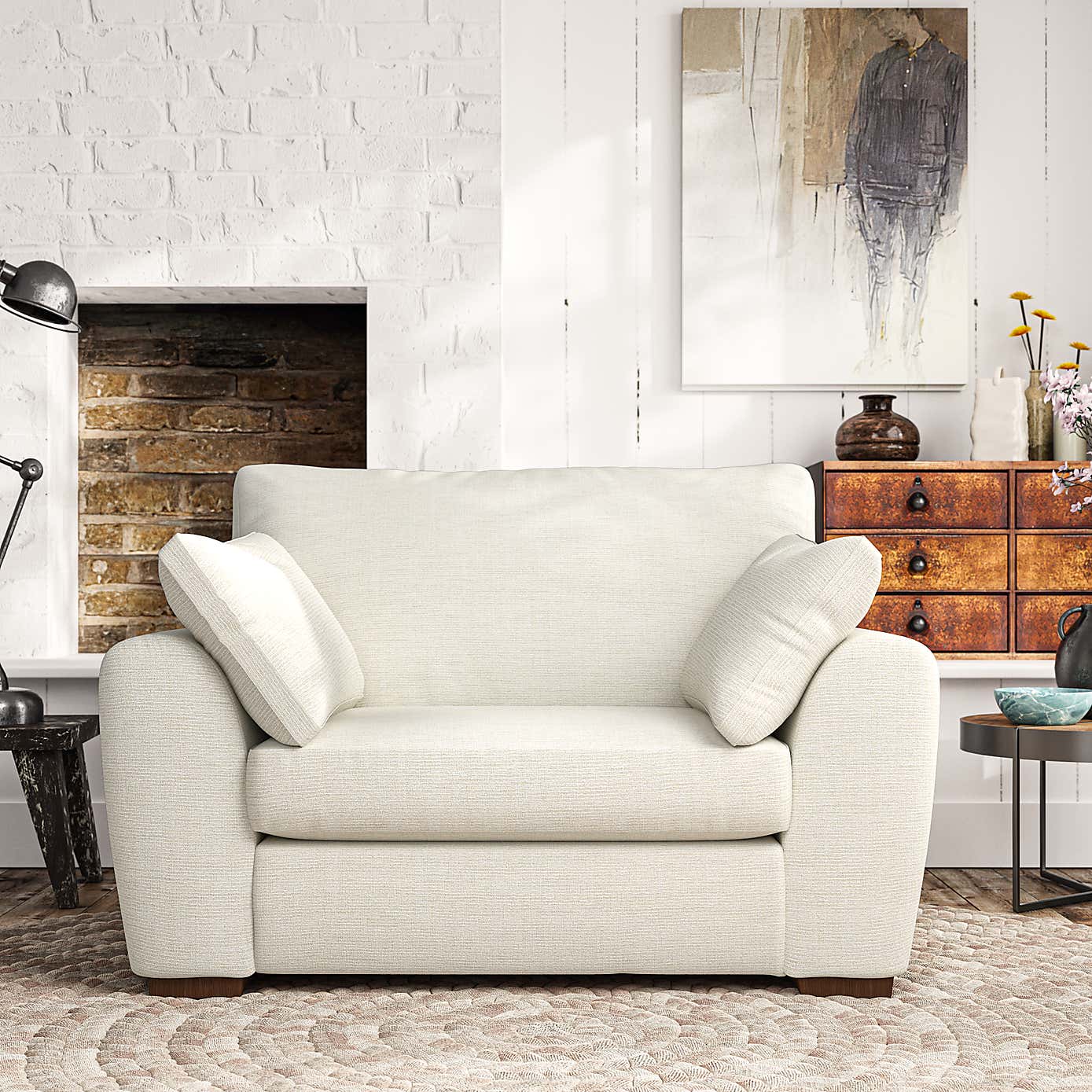 Madison Snuggle Chair