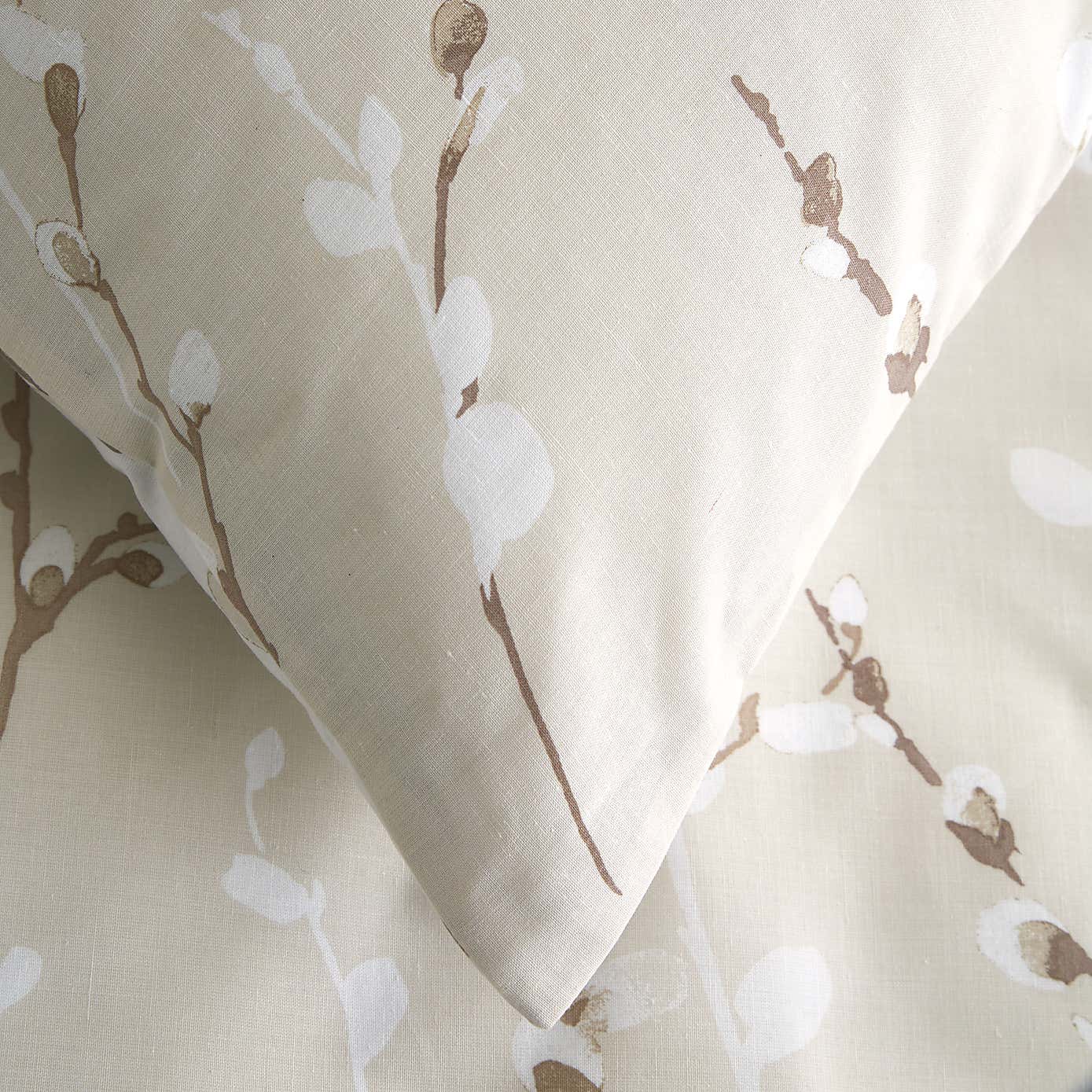 Belle Floral Duvet Cover and Pillowcase Set