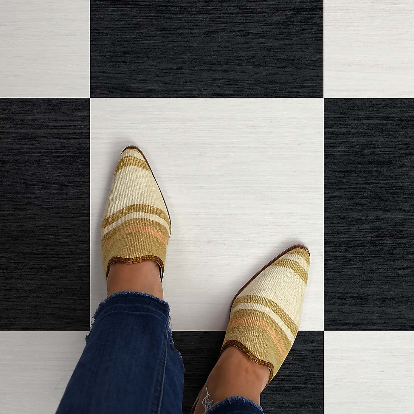 Lawrence Black & White Peel and Stick Floor Tiles