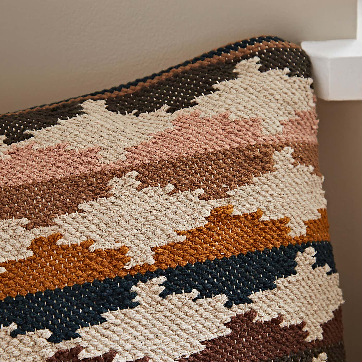 Kilim Global Geometric Cotton Cushion