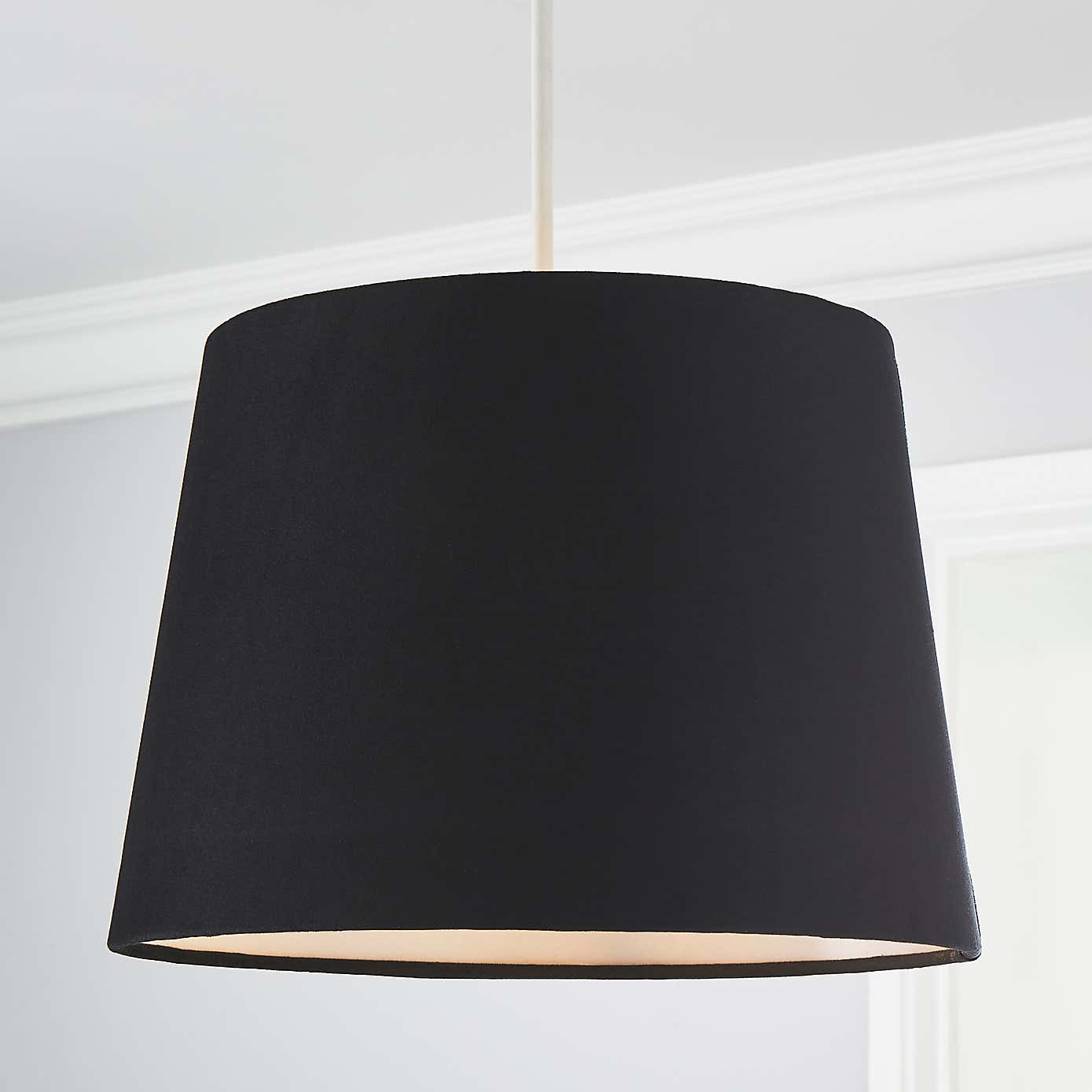 Clara Floor Lamp Black