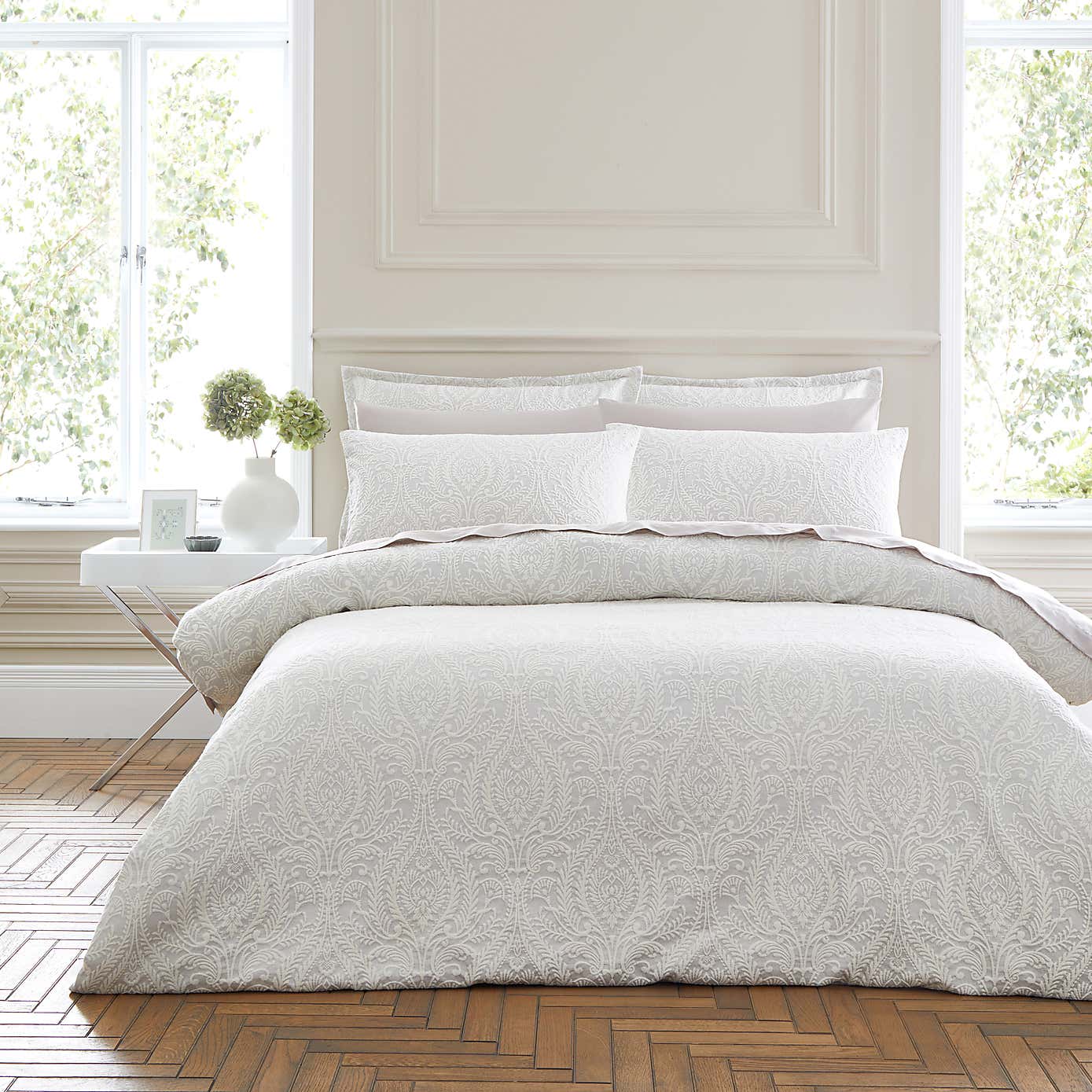 Peyton Jacquard White Oxford Pillowcase