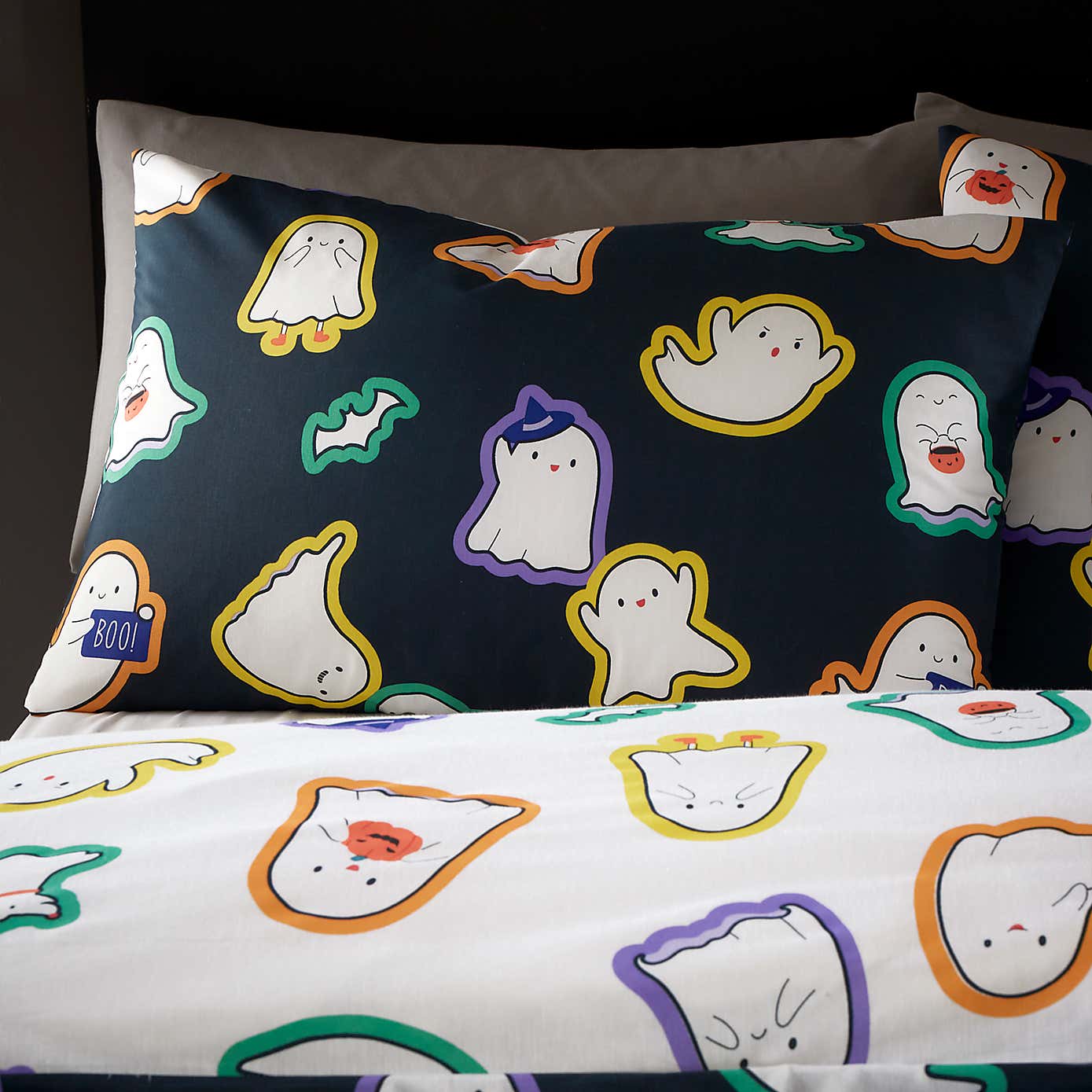 Catherine Lansfield Halloween Ghosts Duvet Cover and Pillowcase Set