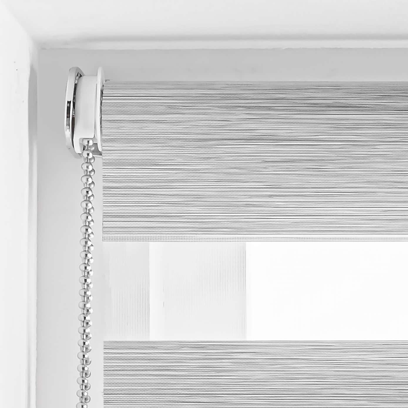 Stria Day and Night Roller Blind