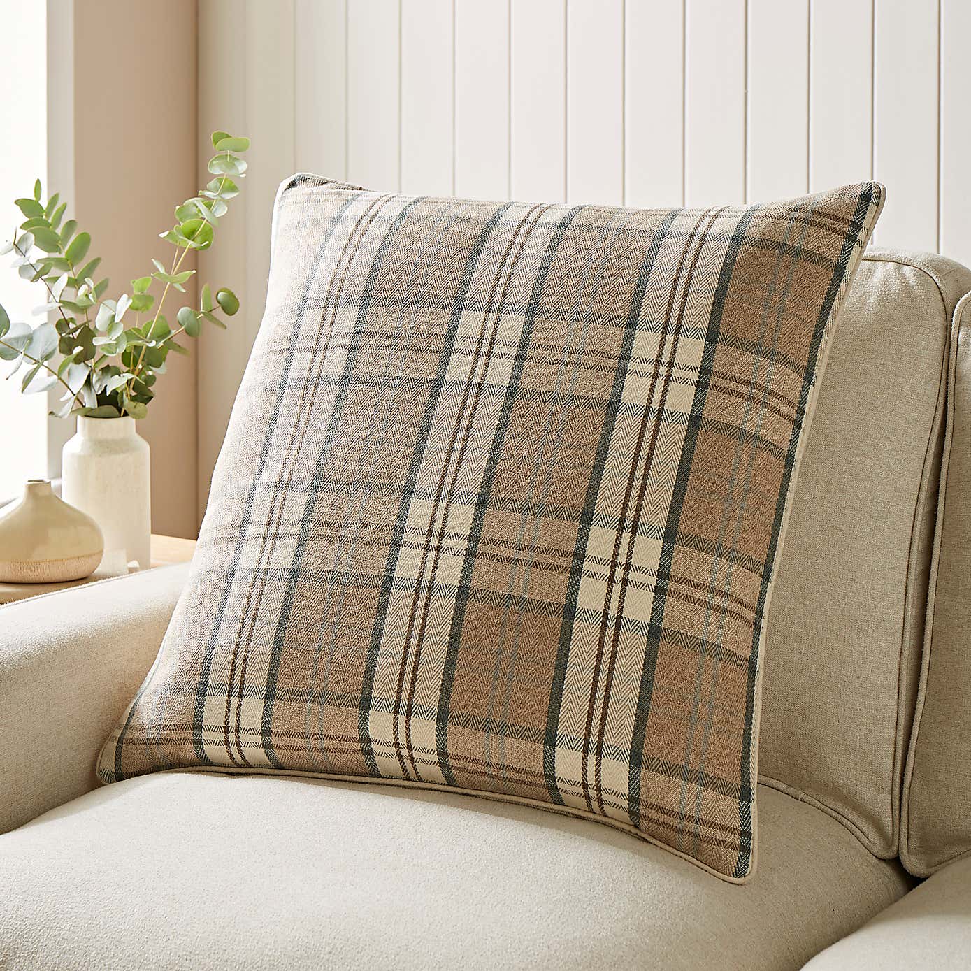 Isabella Cushion Cover