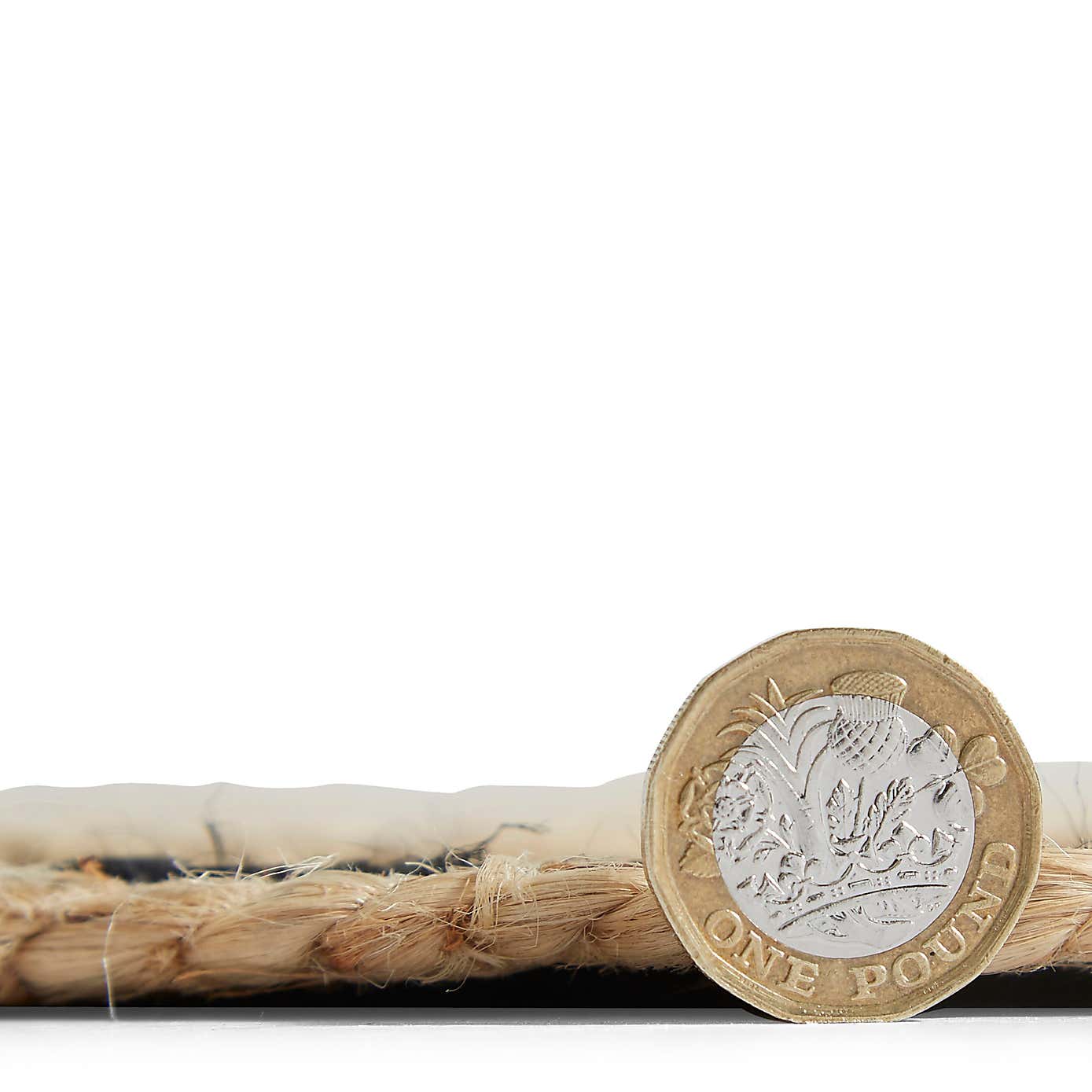 Savannah Scallop Jute Rug