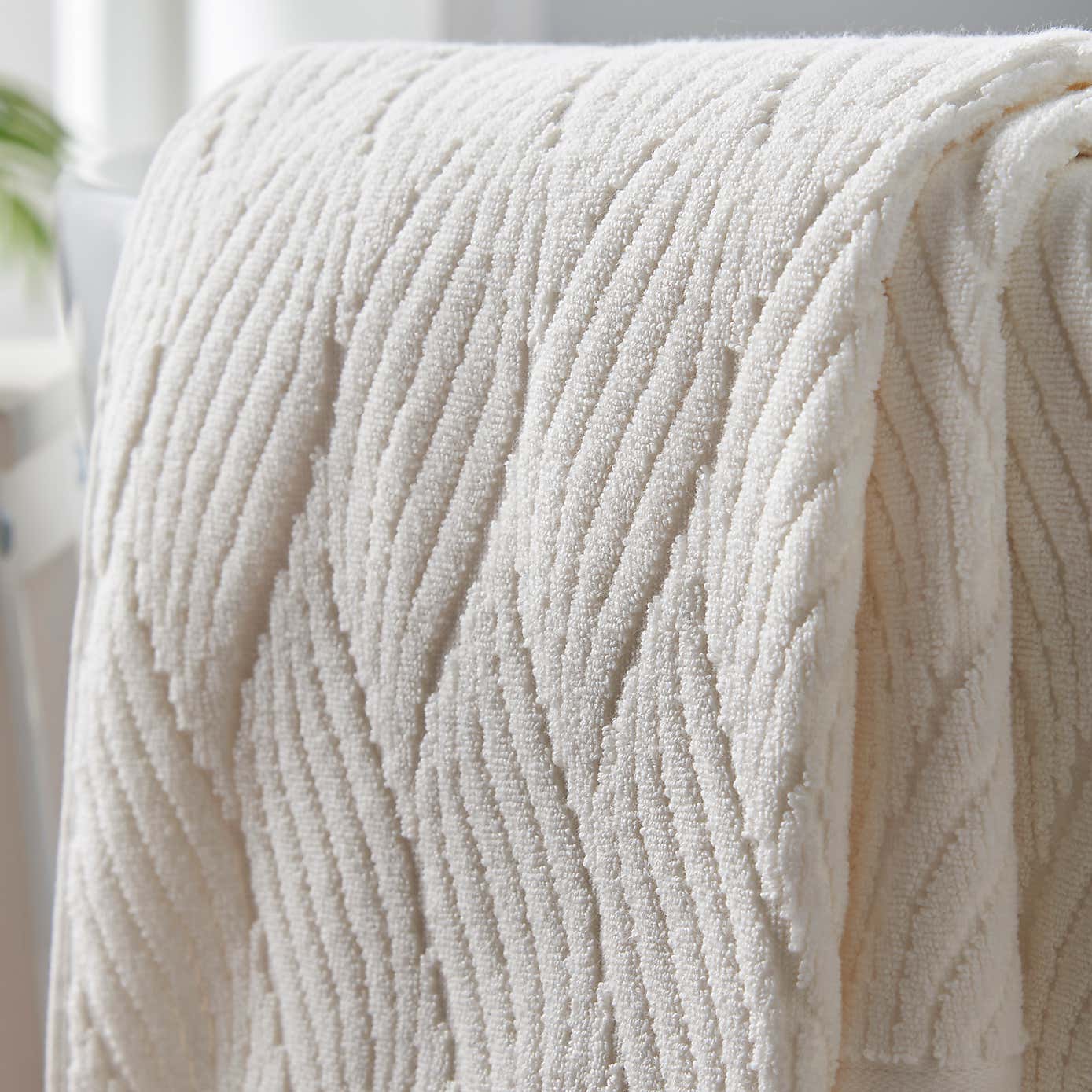 Coastal Breeze Wave Sculptured Cotton Towel