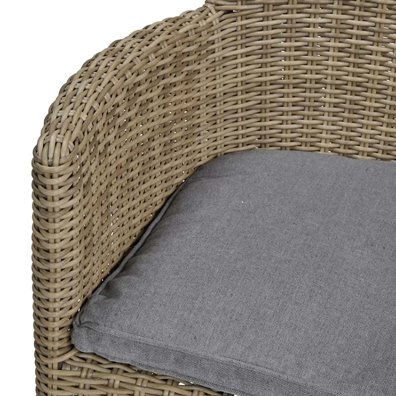 Wentworth 2 Seater Round Carver Bistro Set