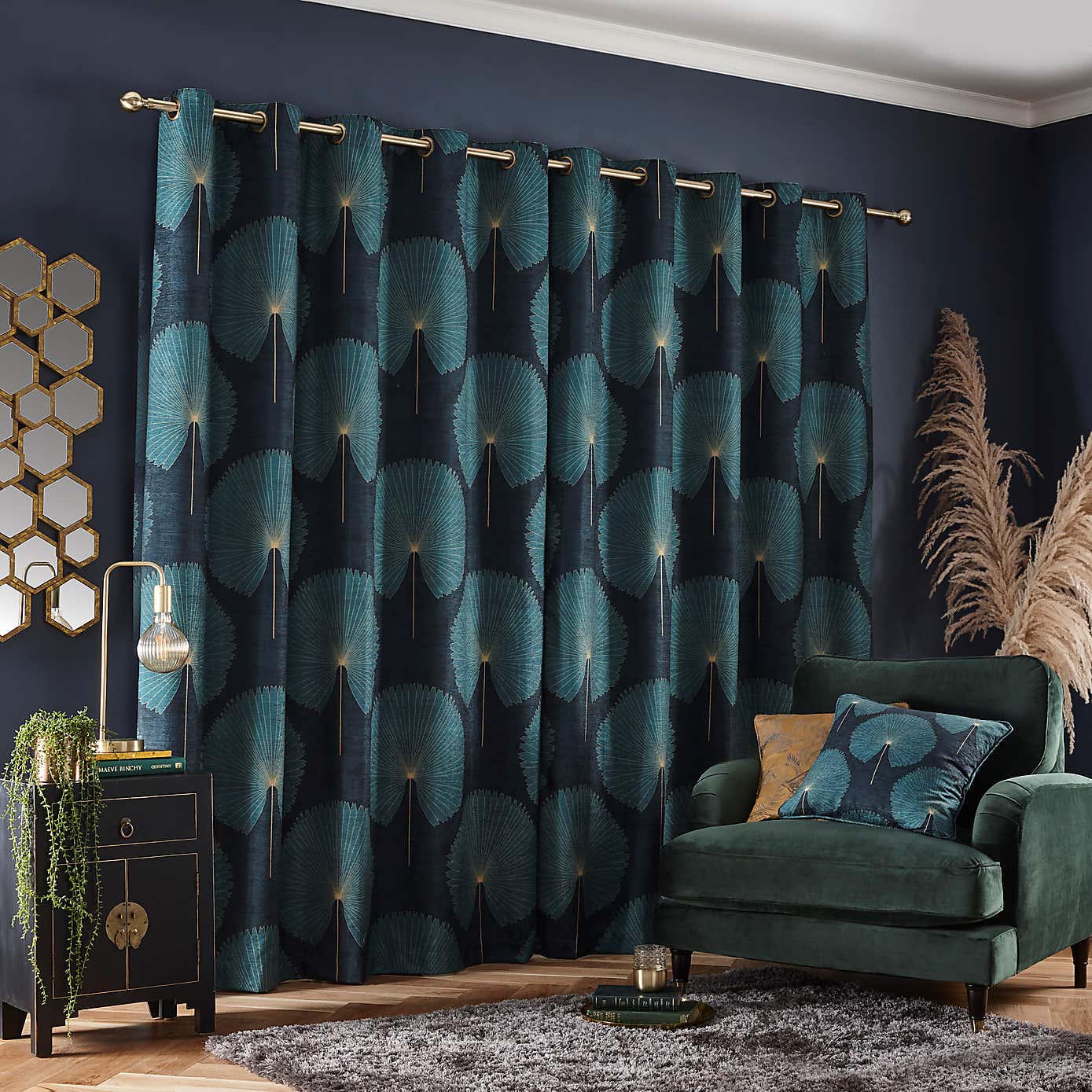 Oriental Fan Bottle Eyelet Curtains