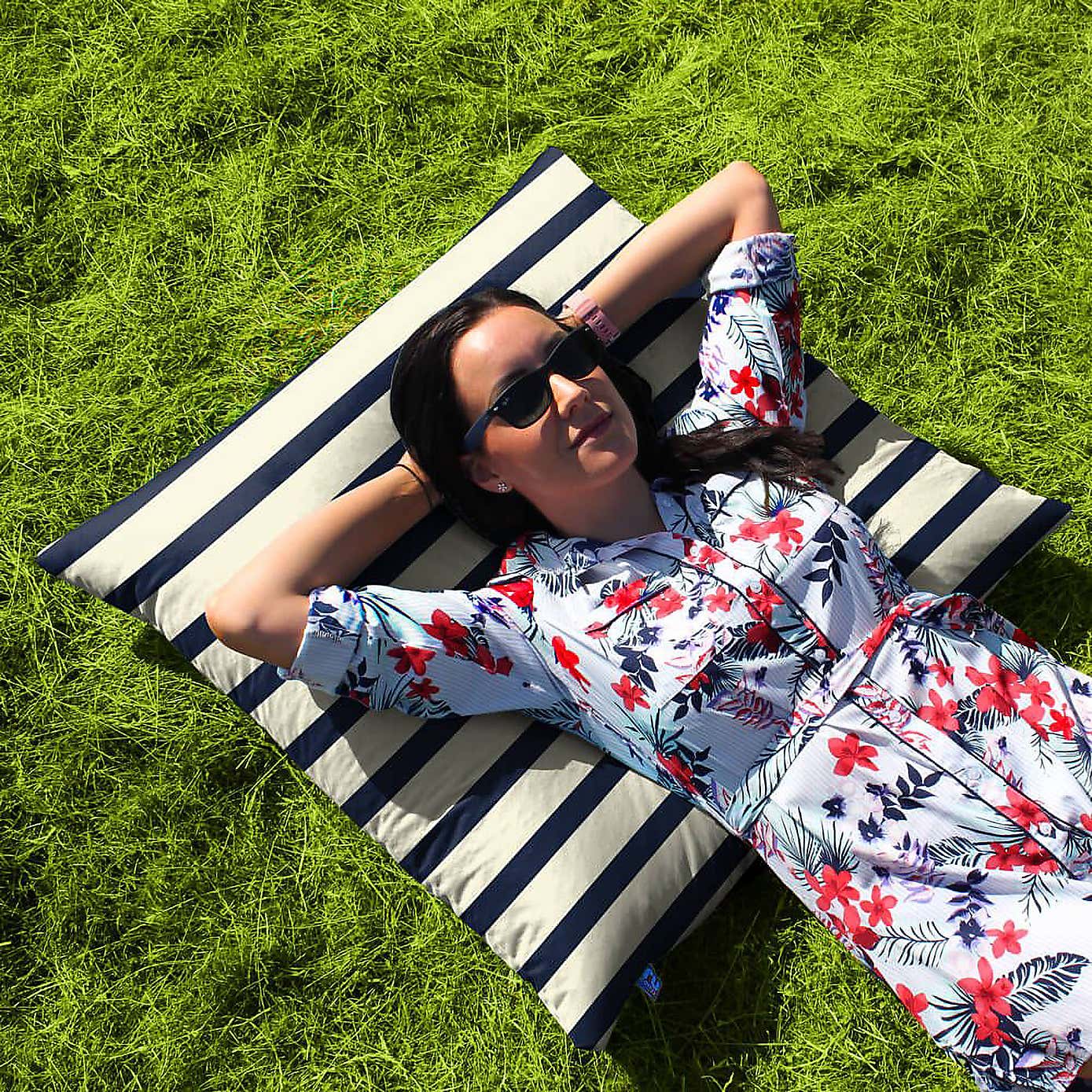 rucomfy Nautical Stripe Indoor Outdoor Floor Cushion