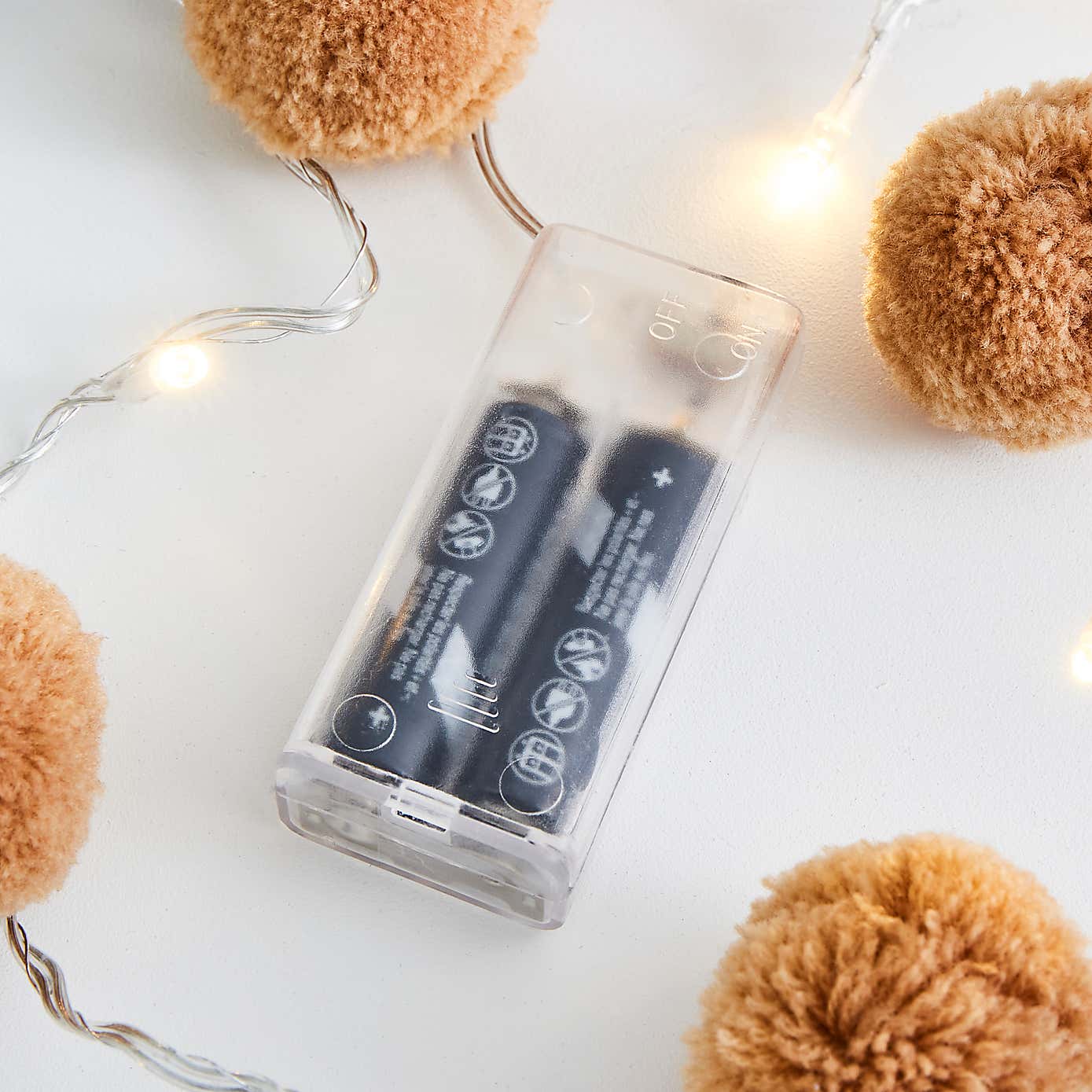 Pom Pom String Light